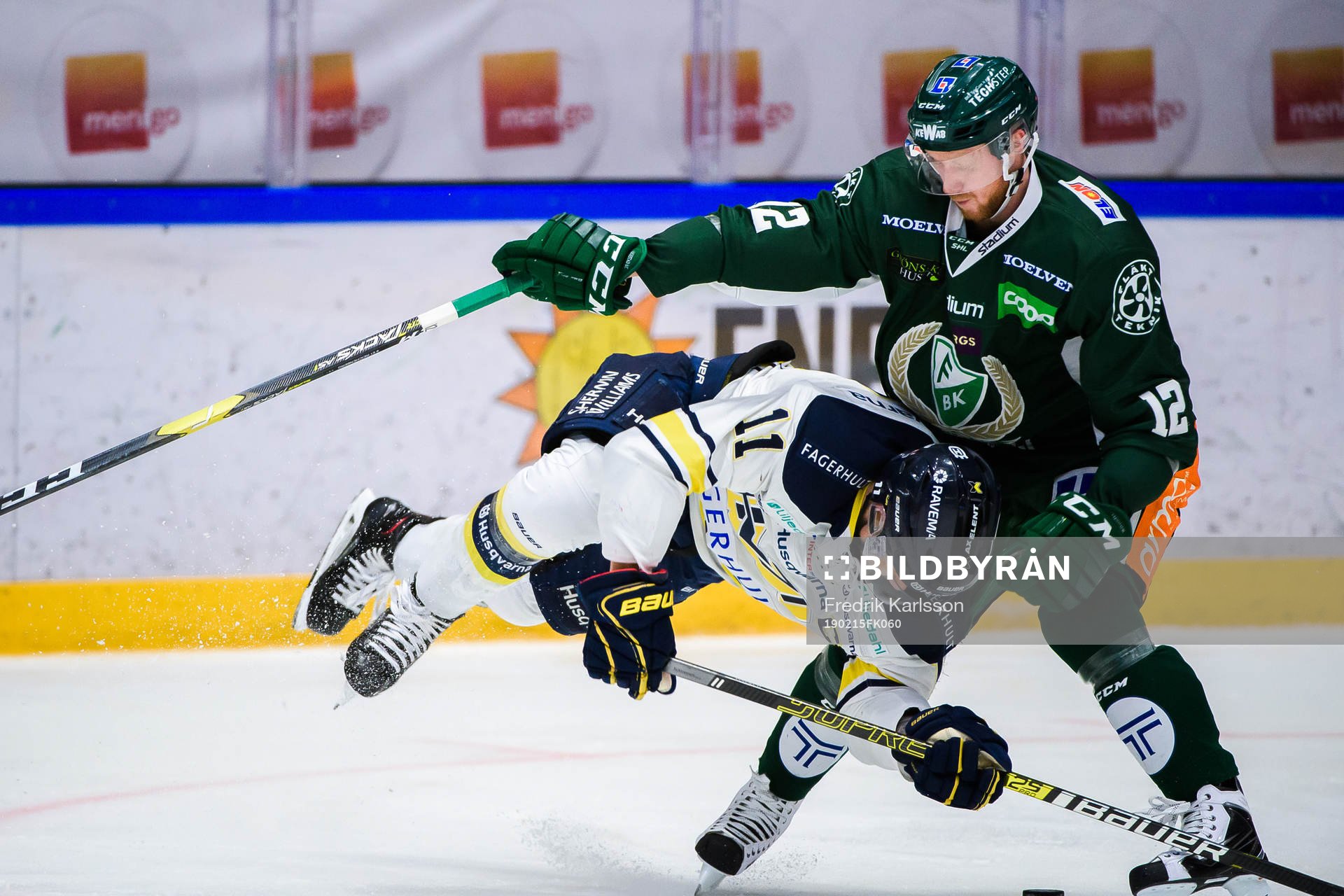s Simon Önerud och Färjestads Alexander Reichenberg