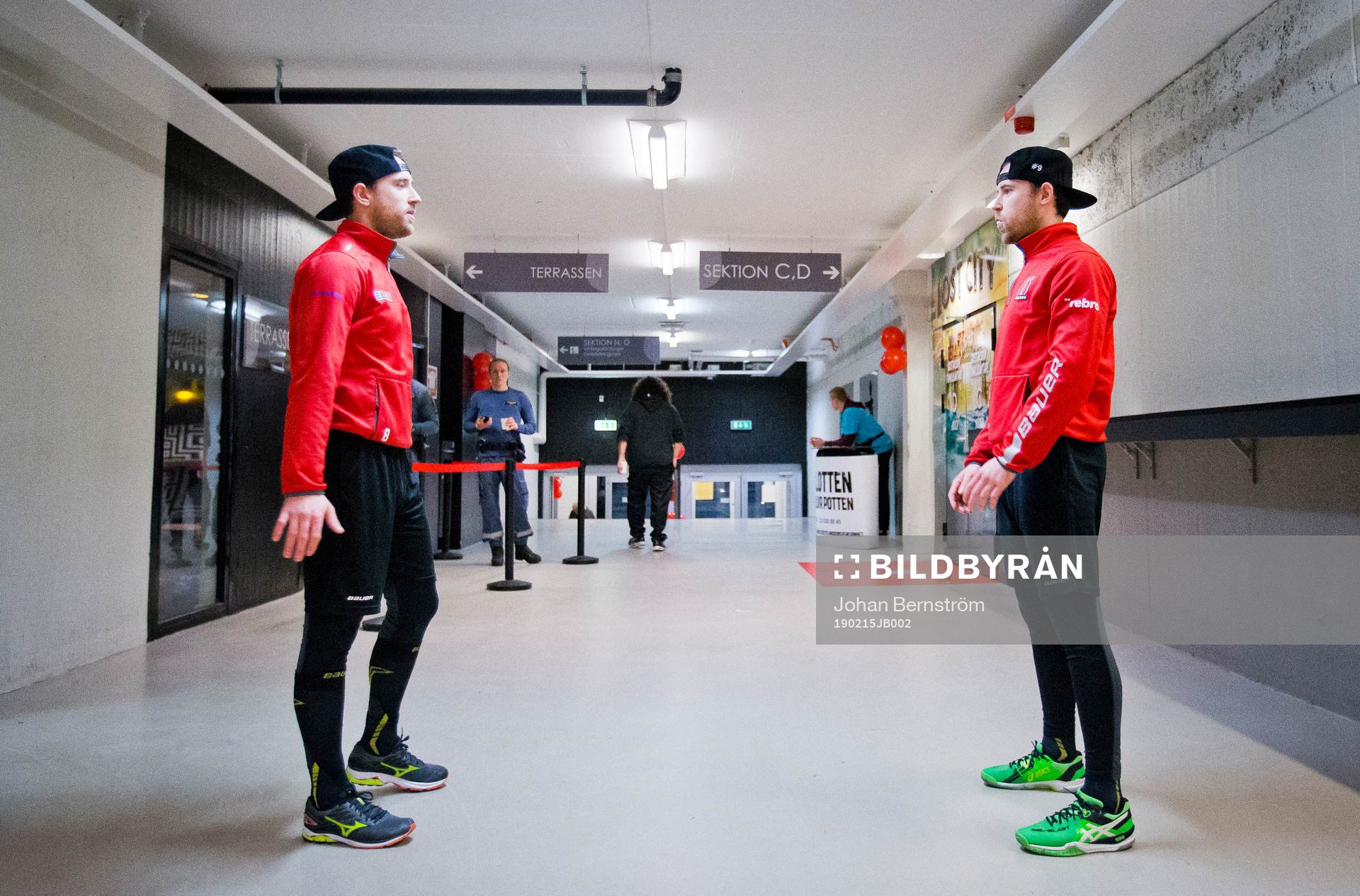 Örebros tvillingar Tyson Spink och Tylor Spink värmer upp