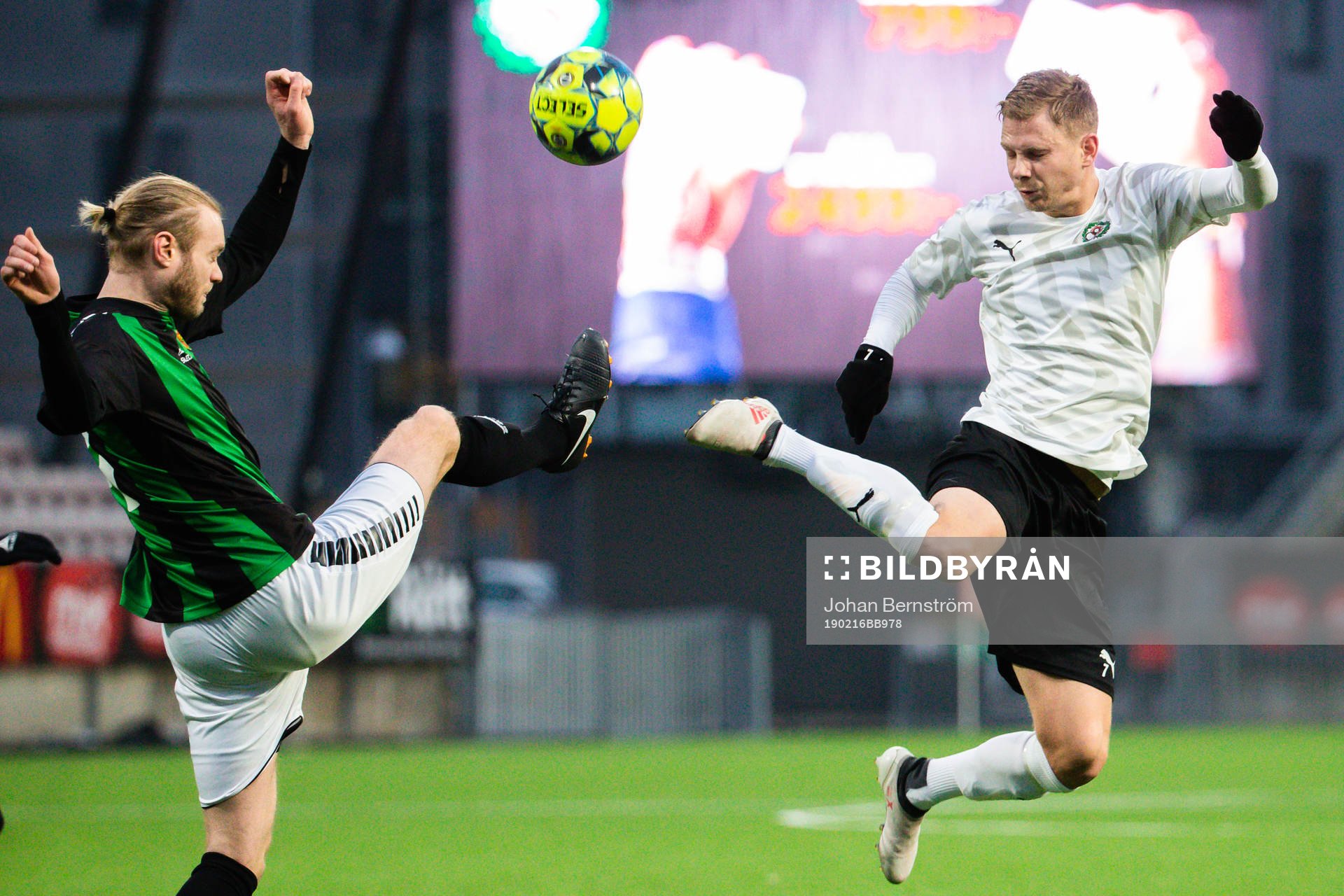 GAIS Alexander Angelin och Örebros Johan Bertilsson
