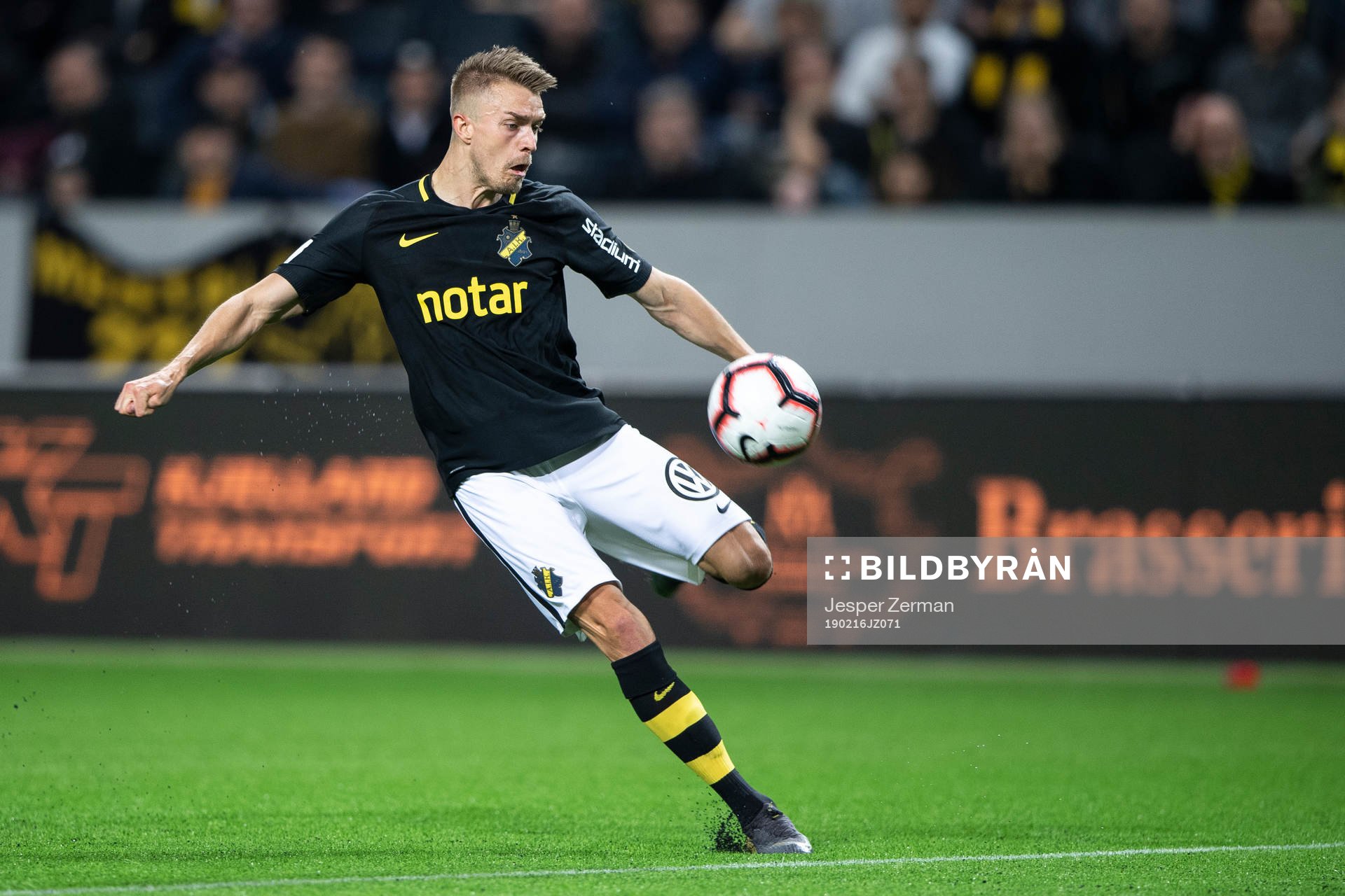 s Rasmus Lindkvist