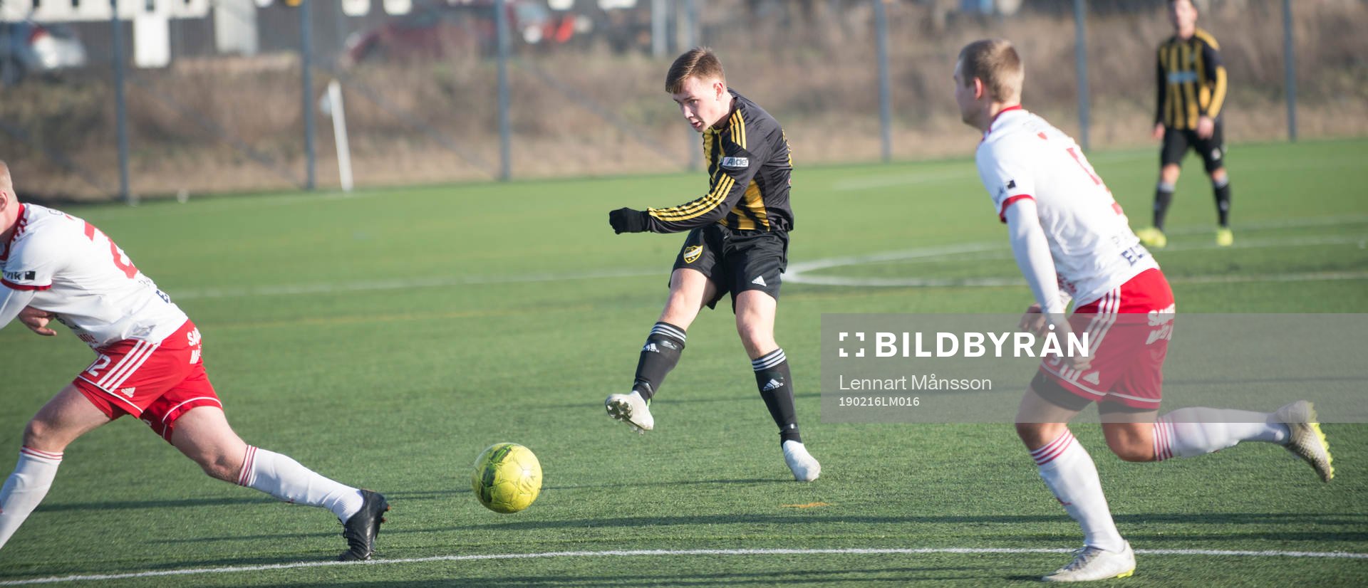 IFK Hässleholms Theo Ekström i träningsmatchen mellan IFK Hässleholm och IS Halmia i Hässleholm 16 februari 2019.  