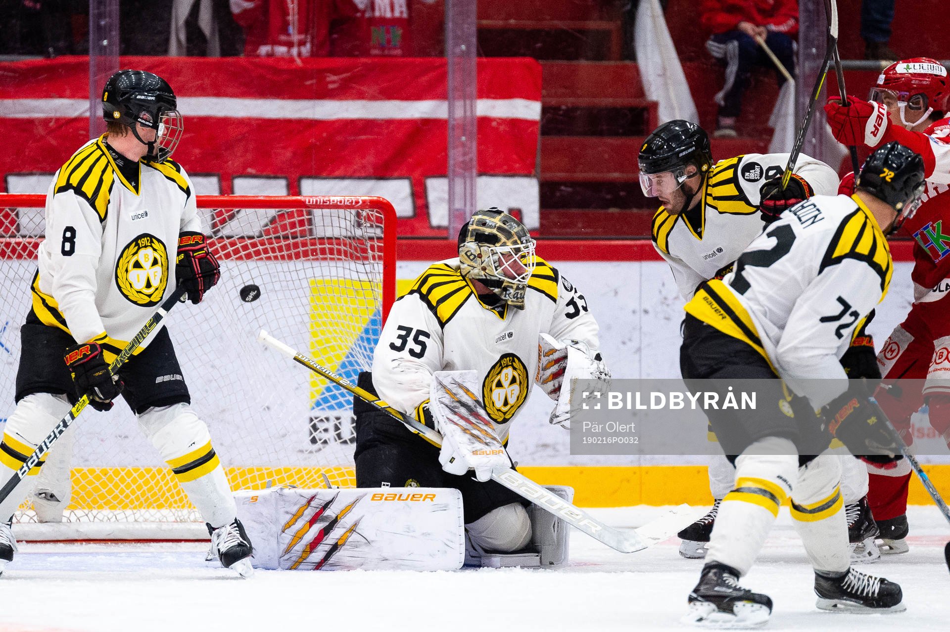 Brynäs målvakt David Rautio släpper 1-0 av Timrås