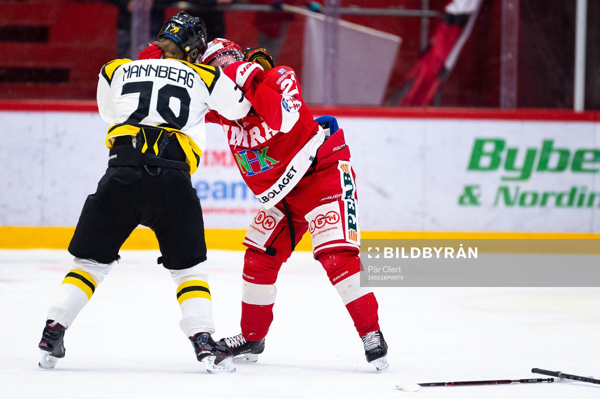 Brynäs Daniel Mannberg och Timrås Emil Berglund