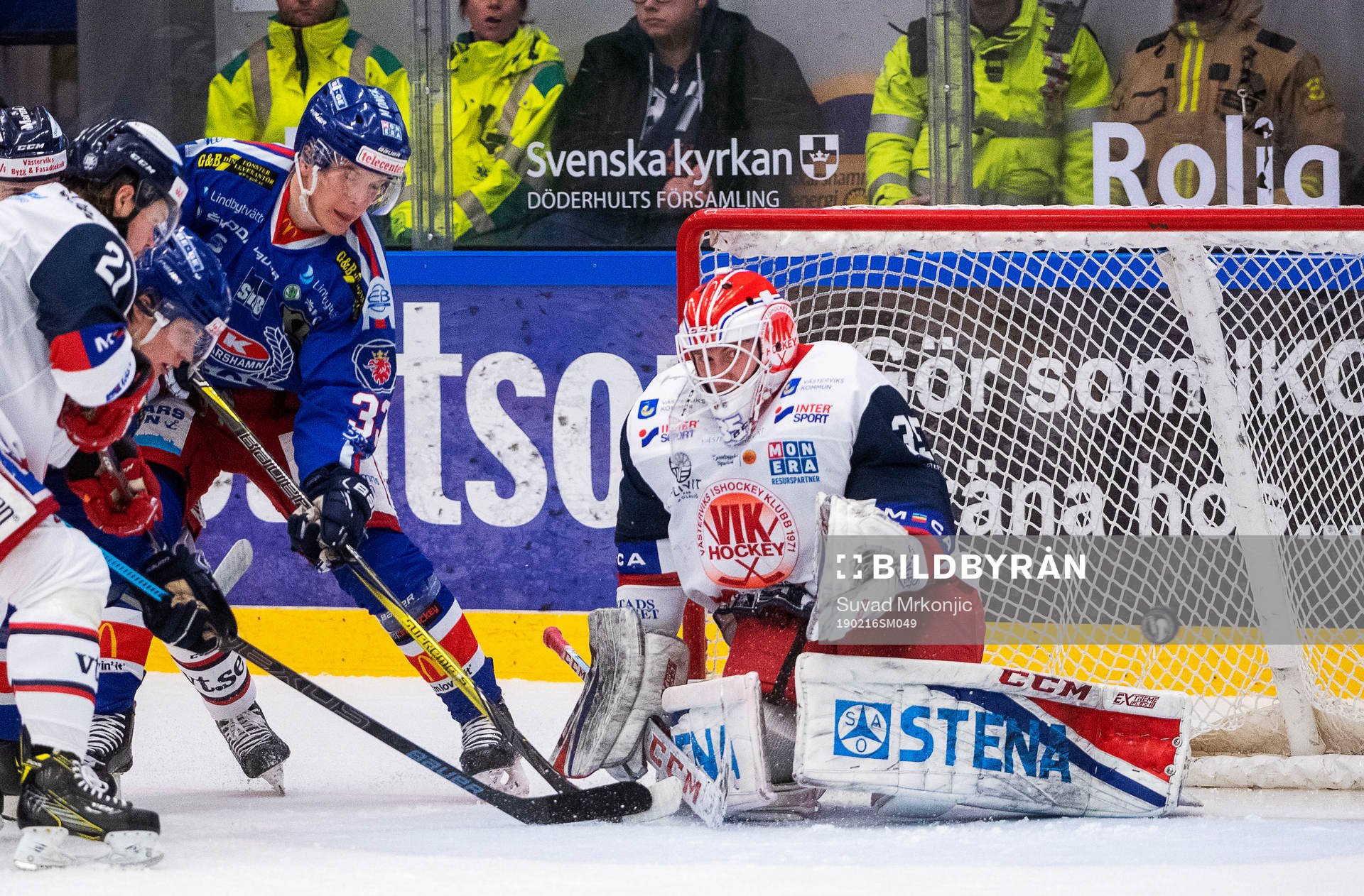 Västerviks målvakt Emil Kruse och Oskarshamns Filiph