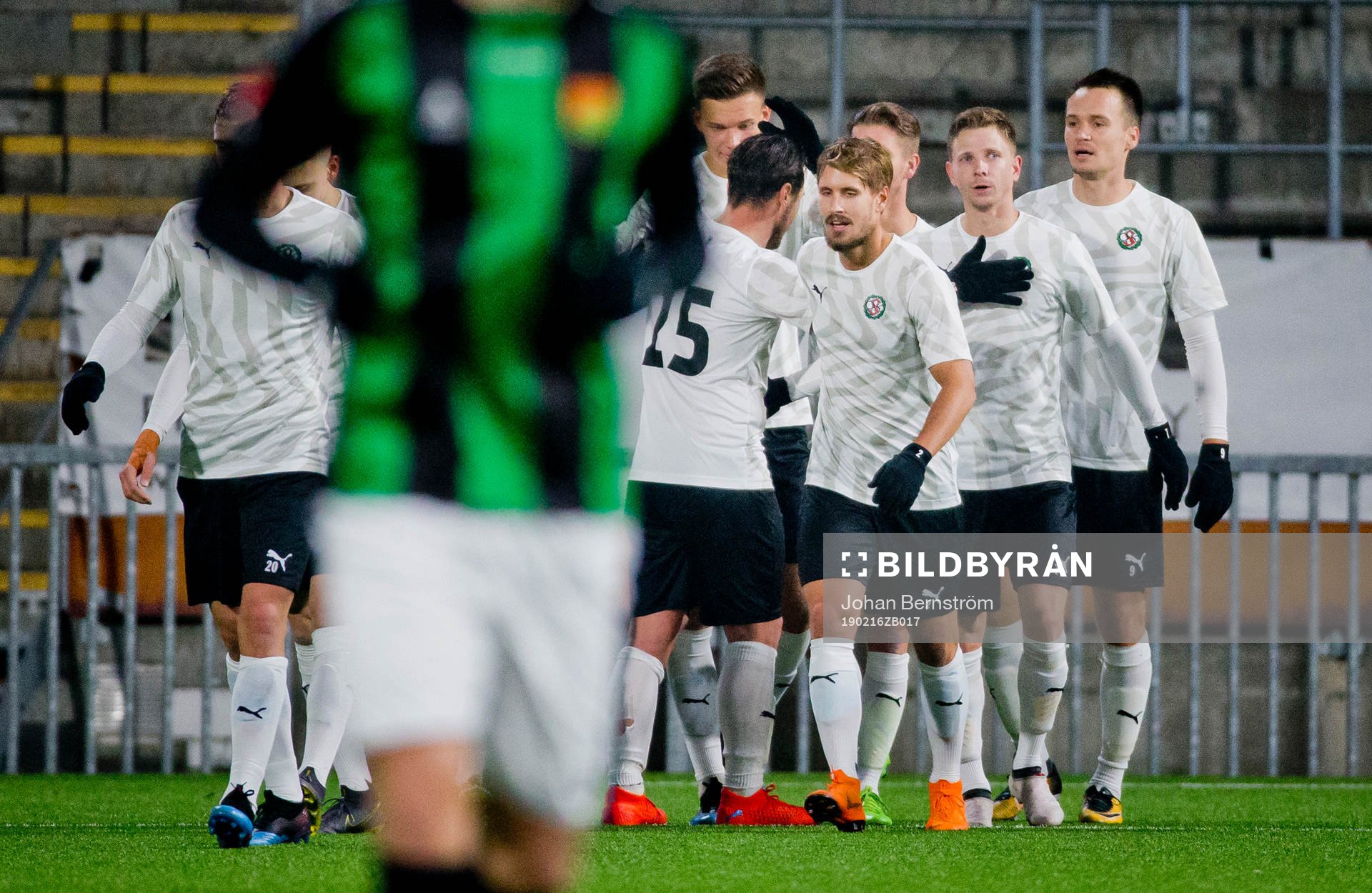 Örebros Johan Bertilsson gör 2-0 och jublar under fotbollsmatchen i Svenska Cupen mellan Örebro och GAIS den 16 februari 2019 i Örebro.