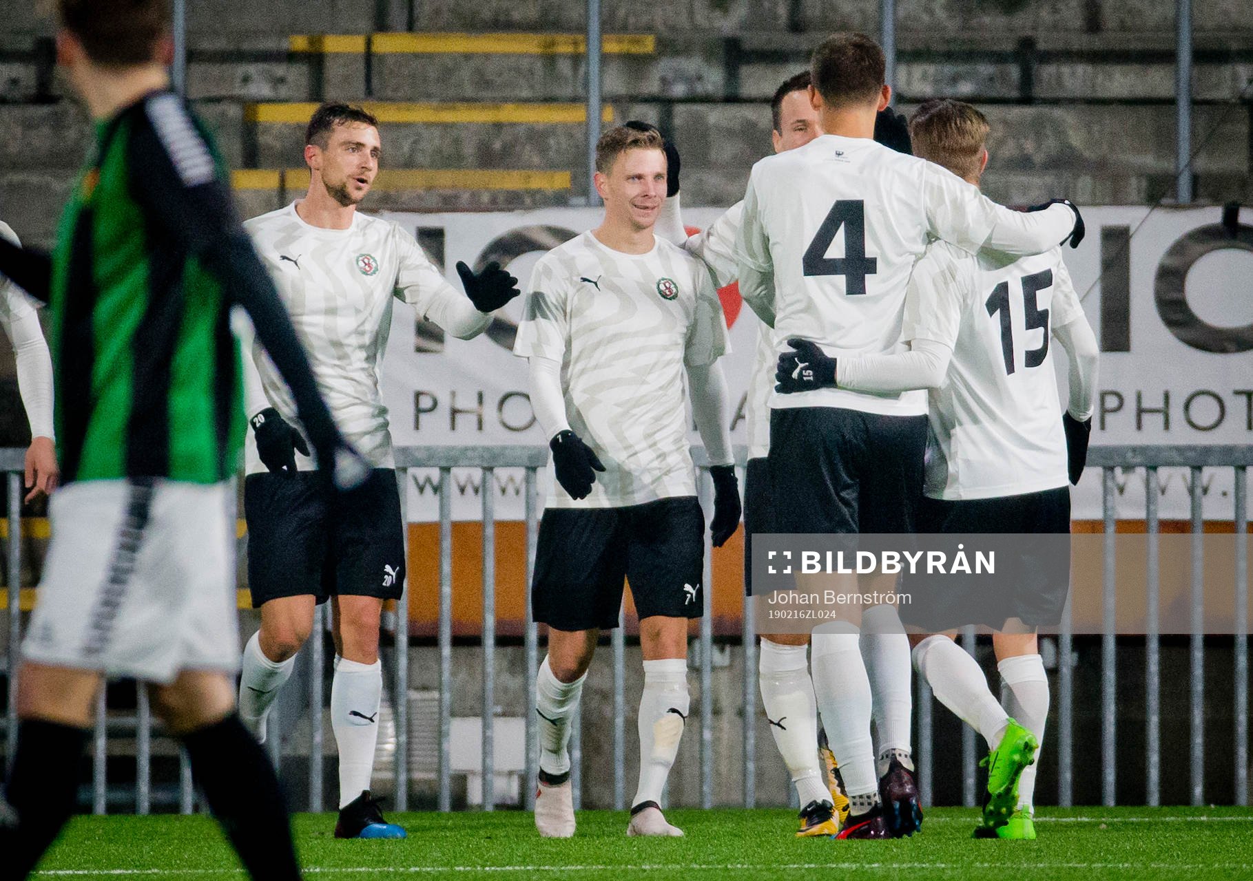 Örebros Johan Bertilsson gör 2-0 och jublar under fotbollsmatchen i Svenska Cupen mellan Örebro och GAIS den 16 februari 2019 i Örebro.
