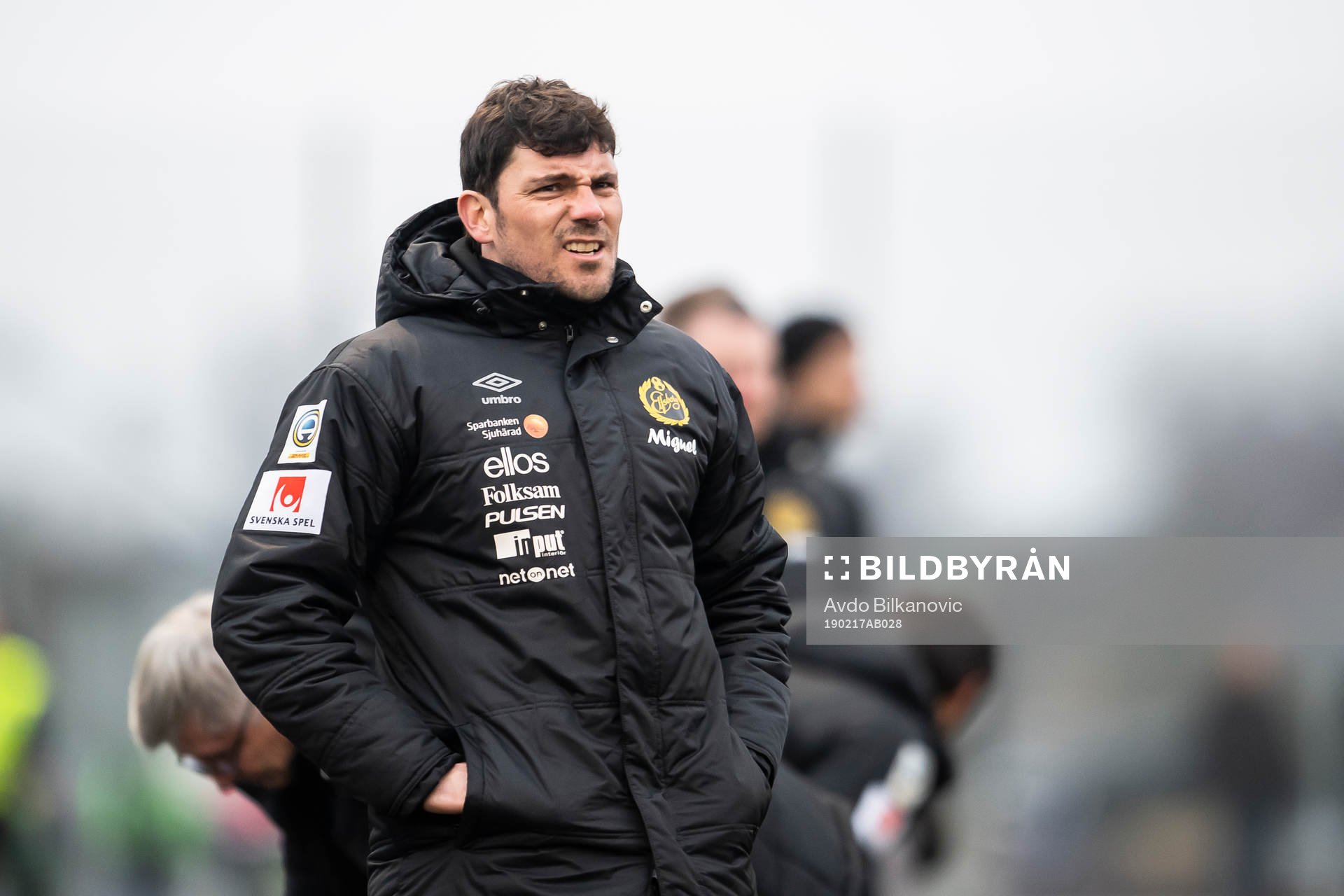 Elfsborgs assisterande manager Miguel Beas under fotbollsmatchen i Svenska Cupen mellan Hässleholm och Elfsborg den 17 februari 2019 i Hässleholm.