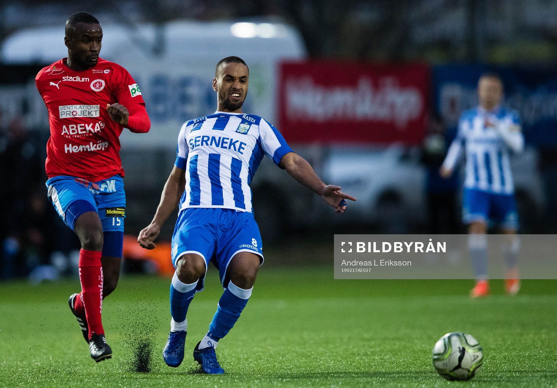 Nyköpings Sulayman Jobarteh och IFK Göteborgs Junes Barny