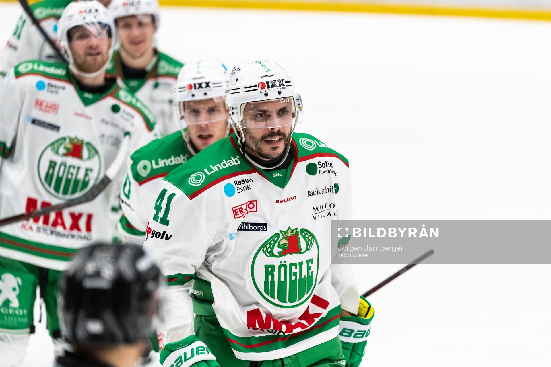 Rögles Daniel Widing jublar