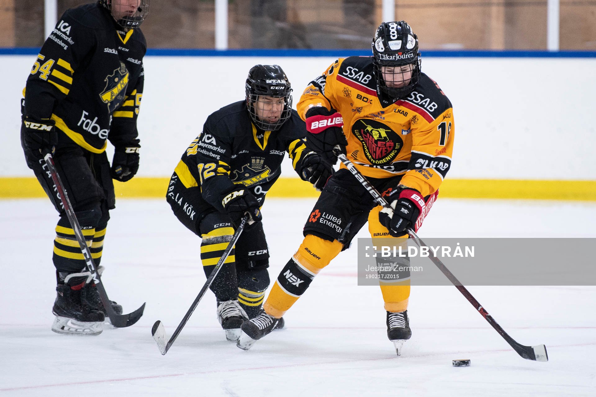 s Gabriella Johansson och Luleås Petra Nieminen