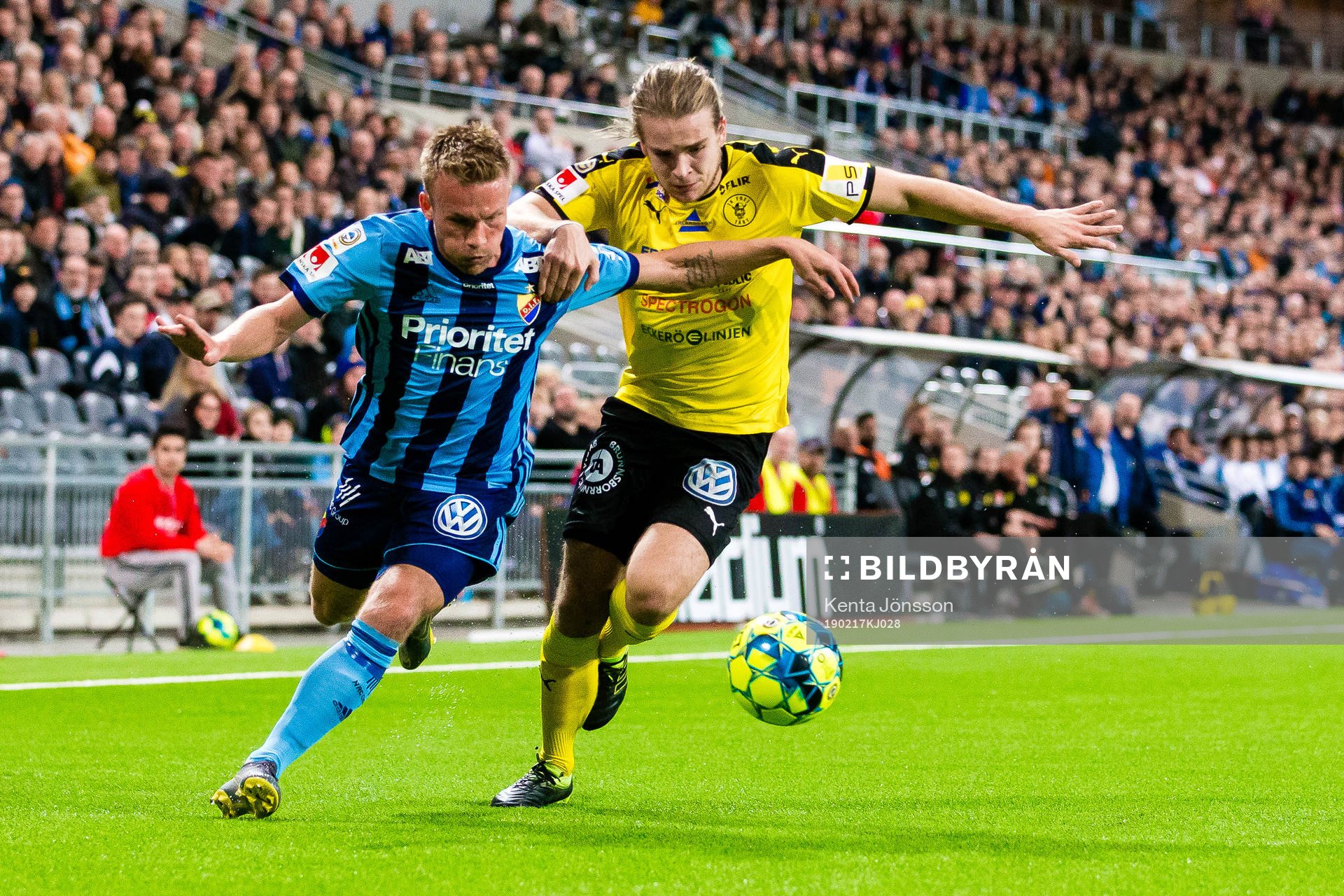 Djurgårdens Nicklas Bärkroth och Frejs Amadeus Sögaard