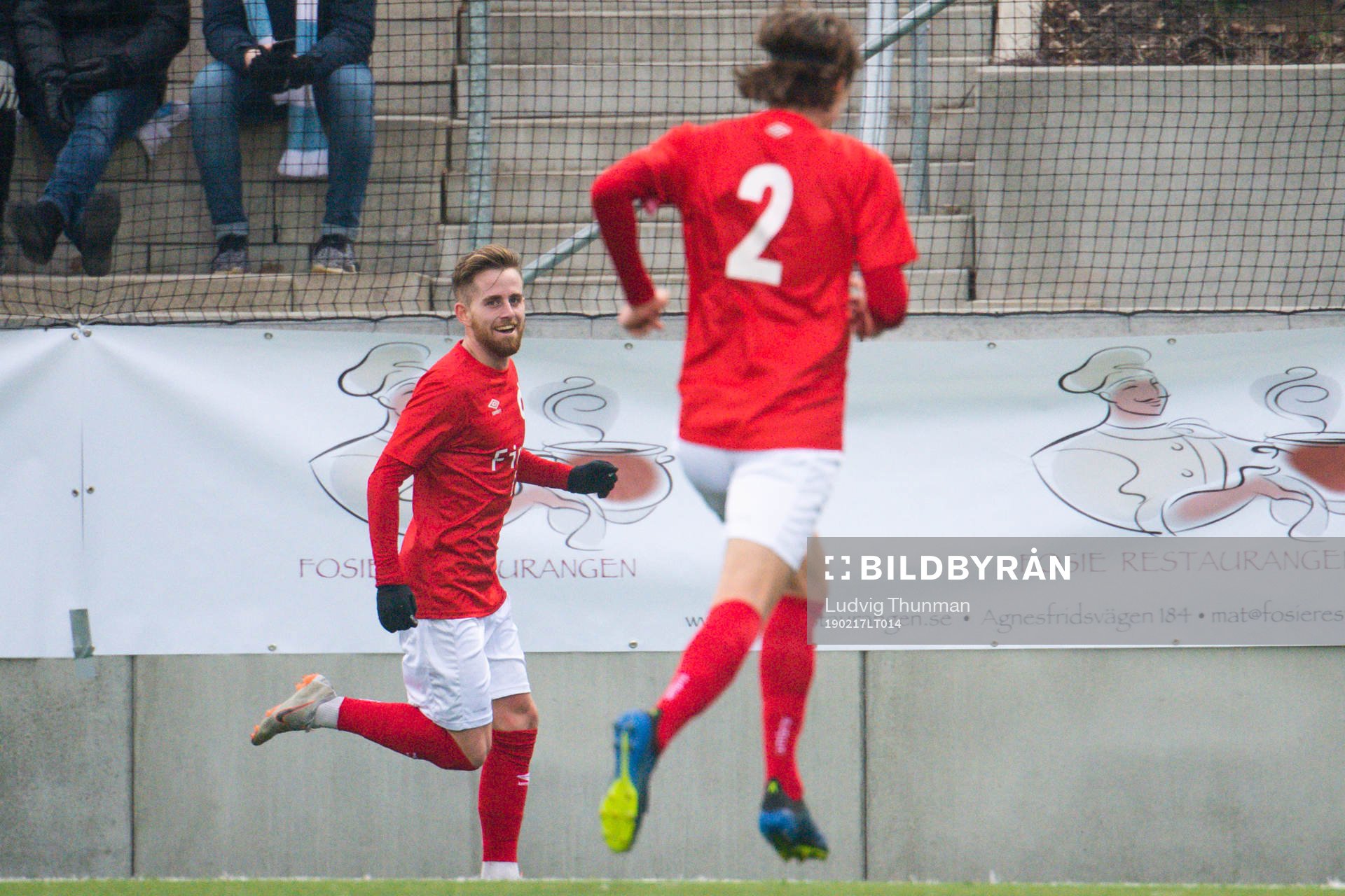 Degerfors Rasmus Alm jublar med Gustav Granath under fotbollsmatchen i Svenska Cupen mellan Malm FF och Degerfors 17 februari 2019 i Lund.