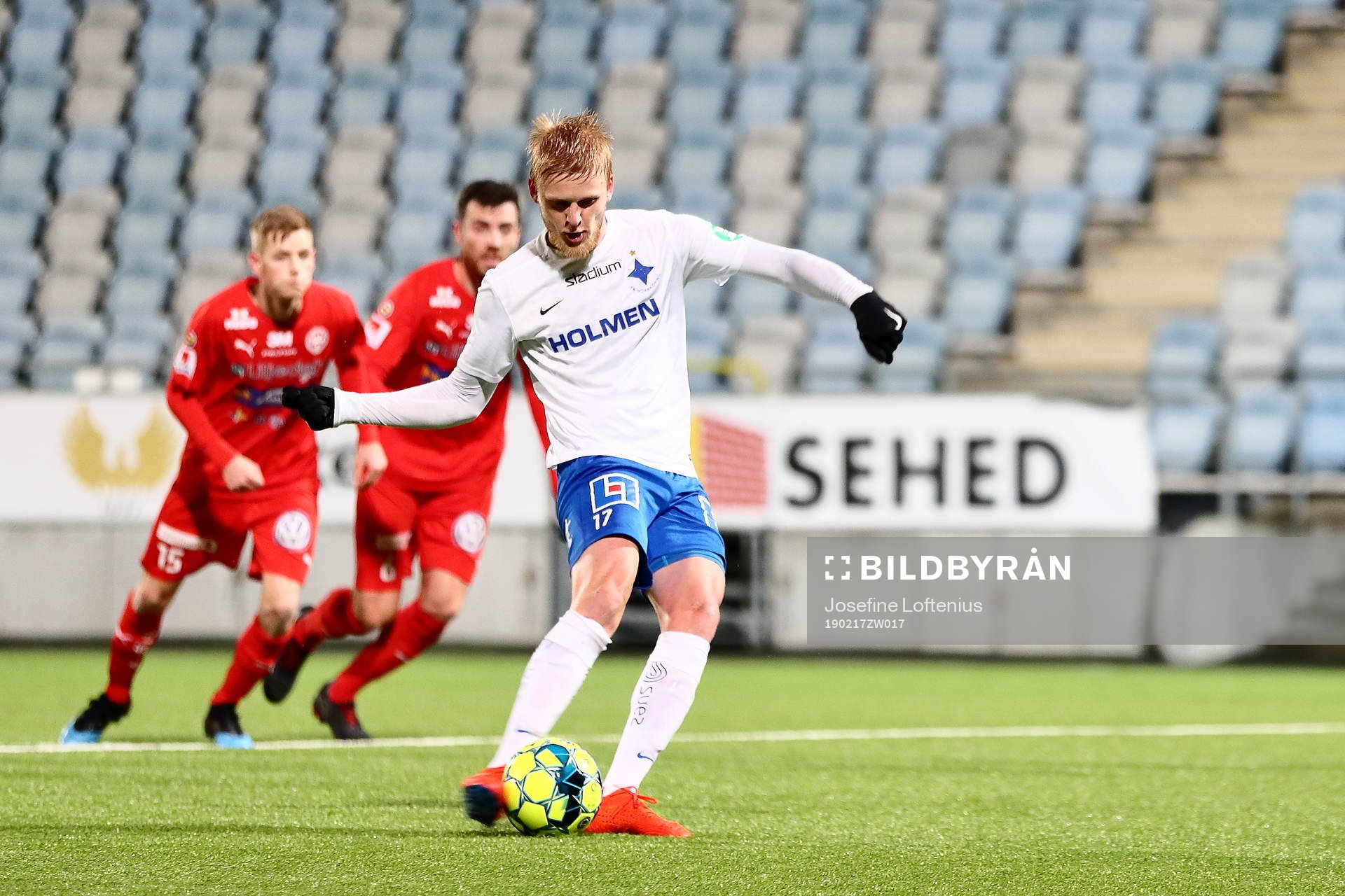 Norrköpings Kalle Holmberg gör mål 1-0 på straff