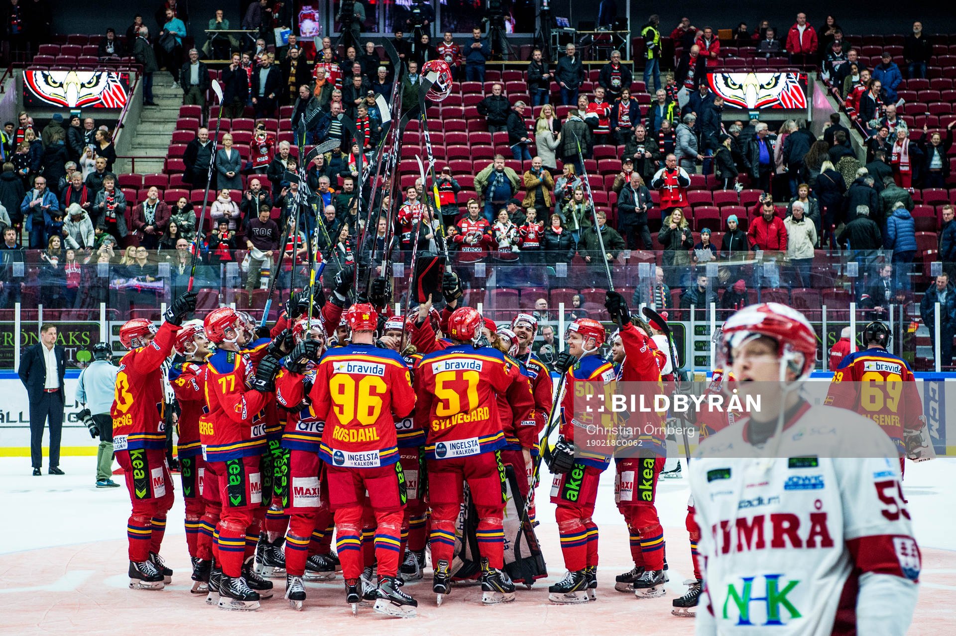 Malmö Redhawks spelare jublar