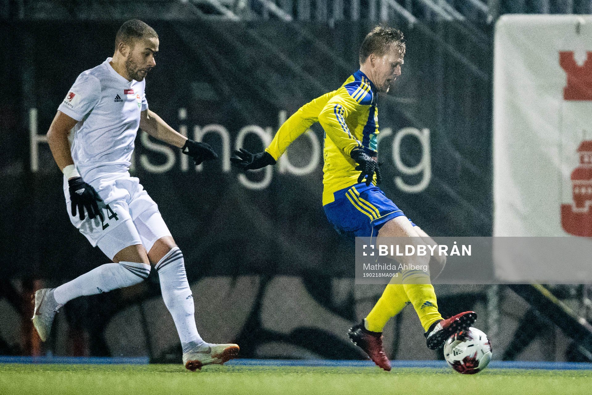 Dalkurds Malkolm Moenza och Eskilsminnes Philip Petersson
