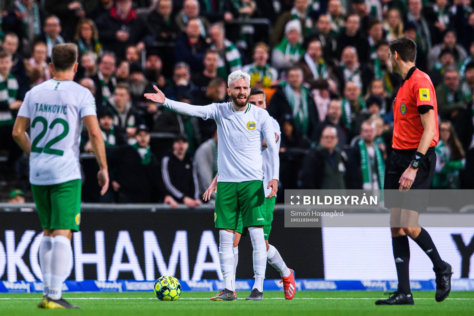 Hammarbys Simon Sandberg reagerar