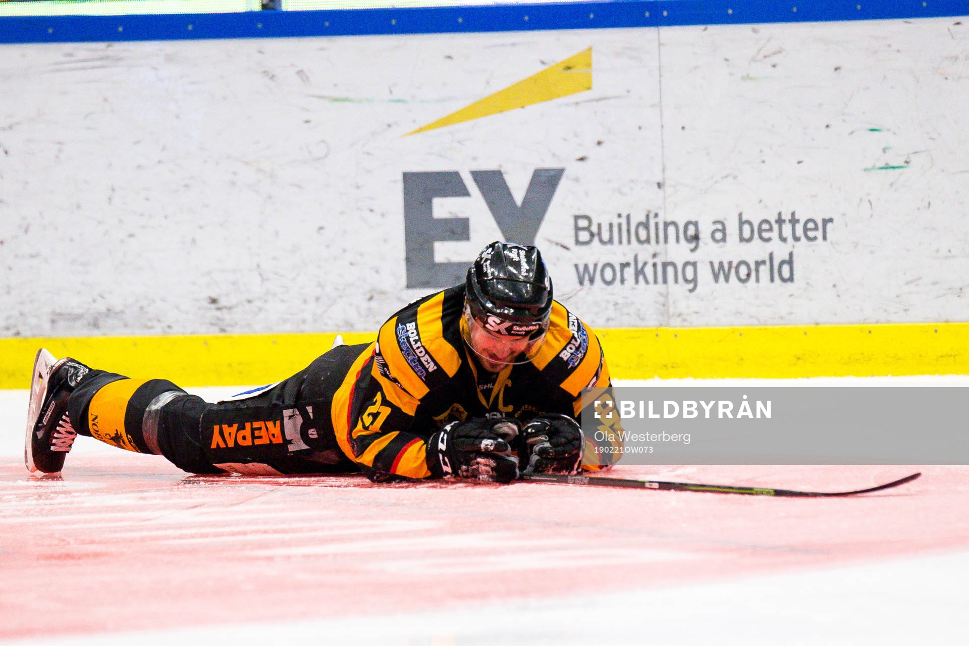 Skellefteås Jimmie Ericsson utgår skadad