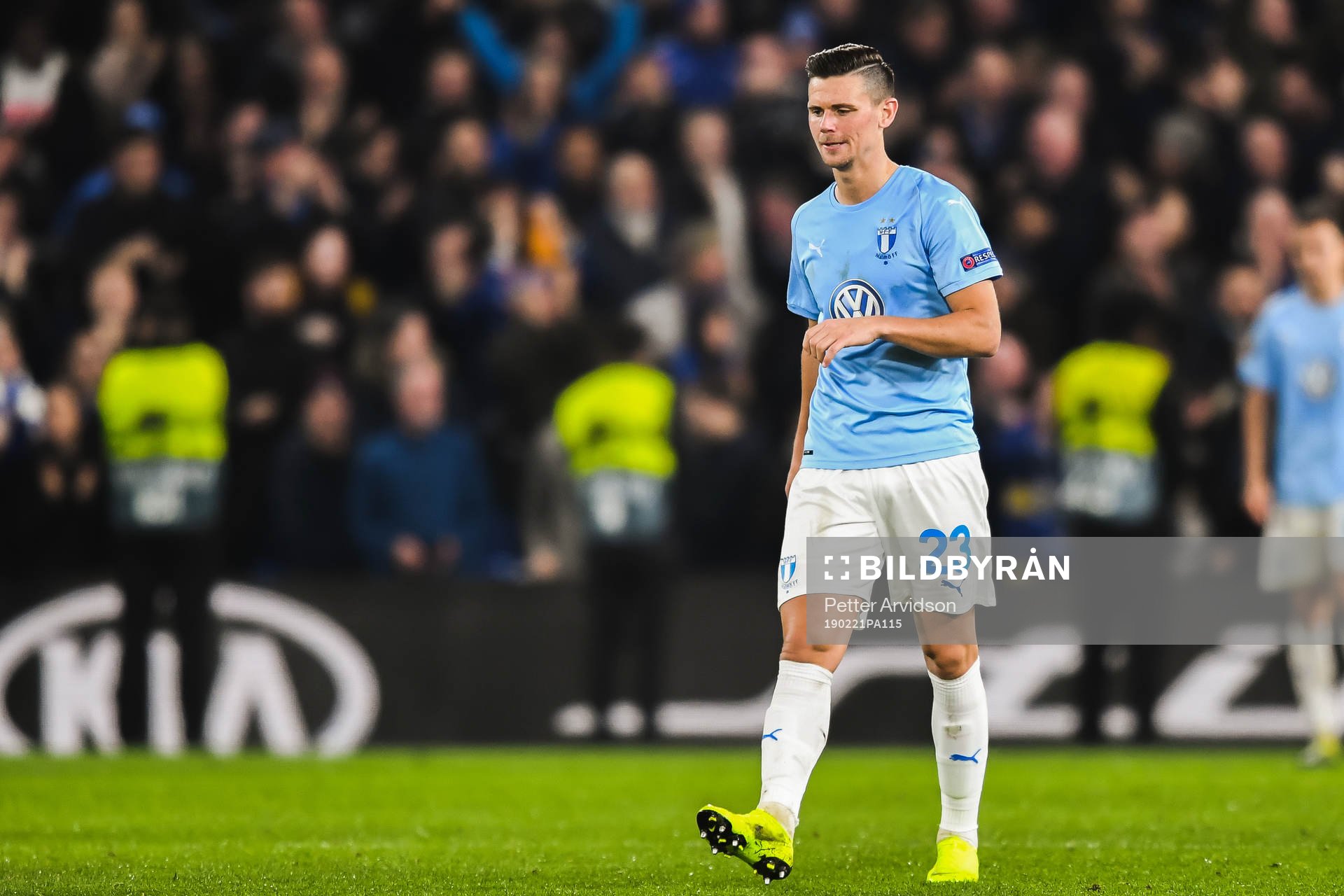 Marcus Antonsson of Malmö FF looks dejected