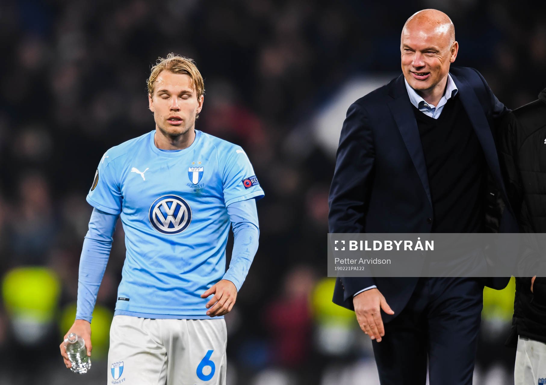 Oscar Lewicki and Uwe Rösler, head coach of Malmö FF