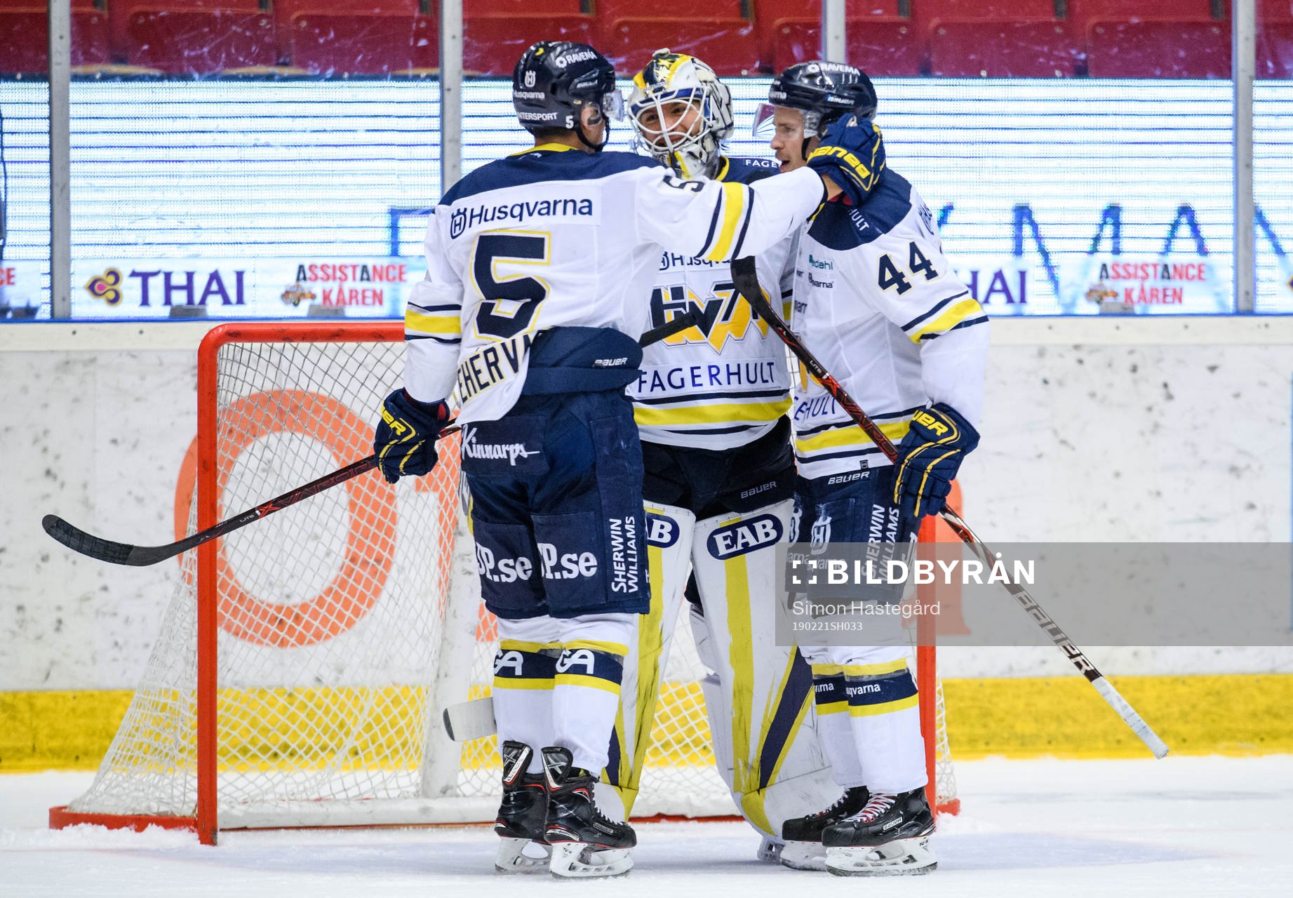 s Martin Fehérváry och Mikko Lehtonen jublar
