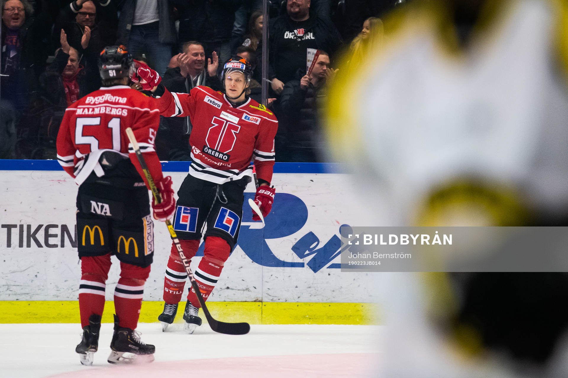 Örebros Rodrigo Abols jublar
