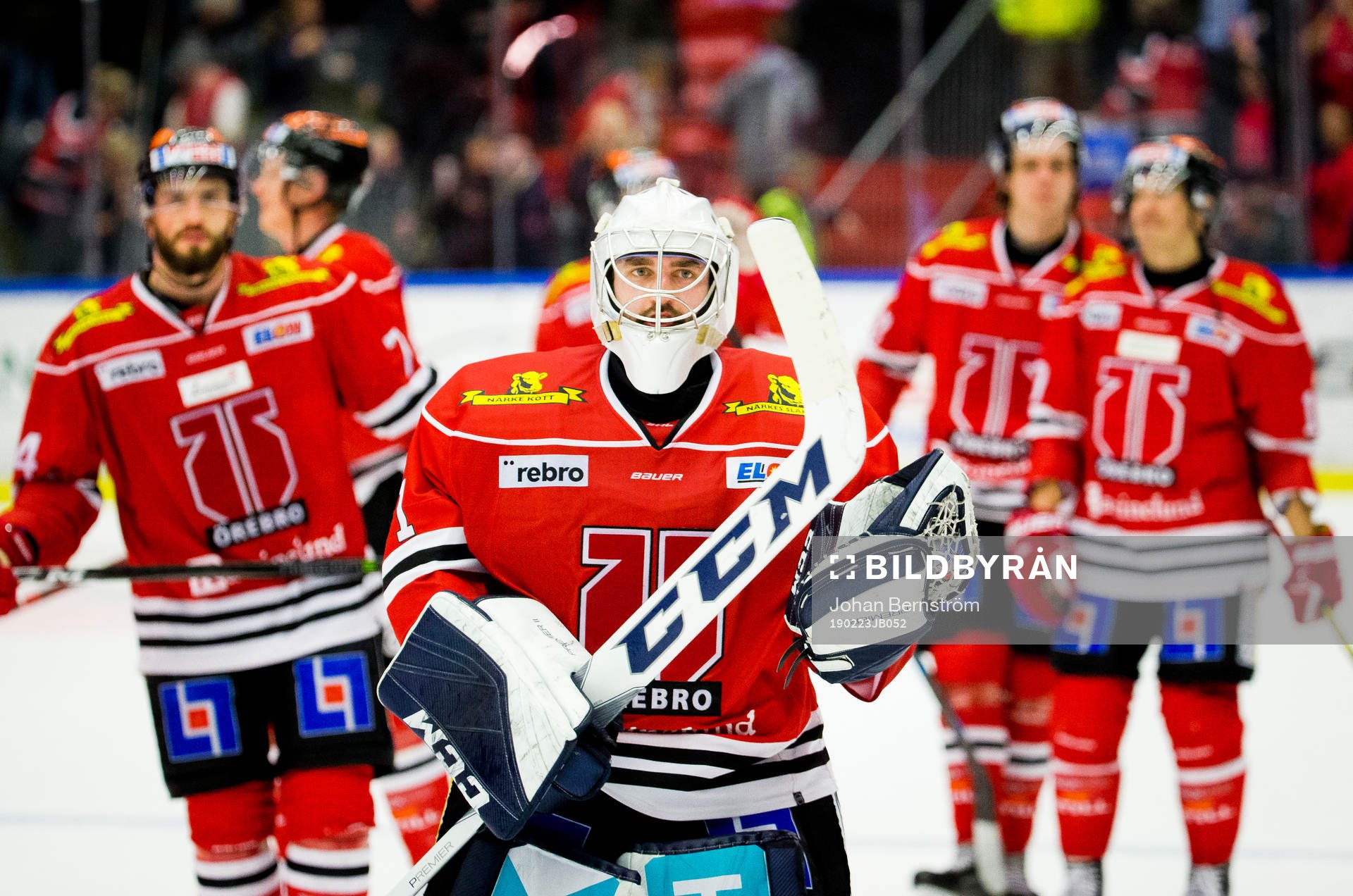 Örebros målvakt Jhonas Enroth jublar