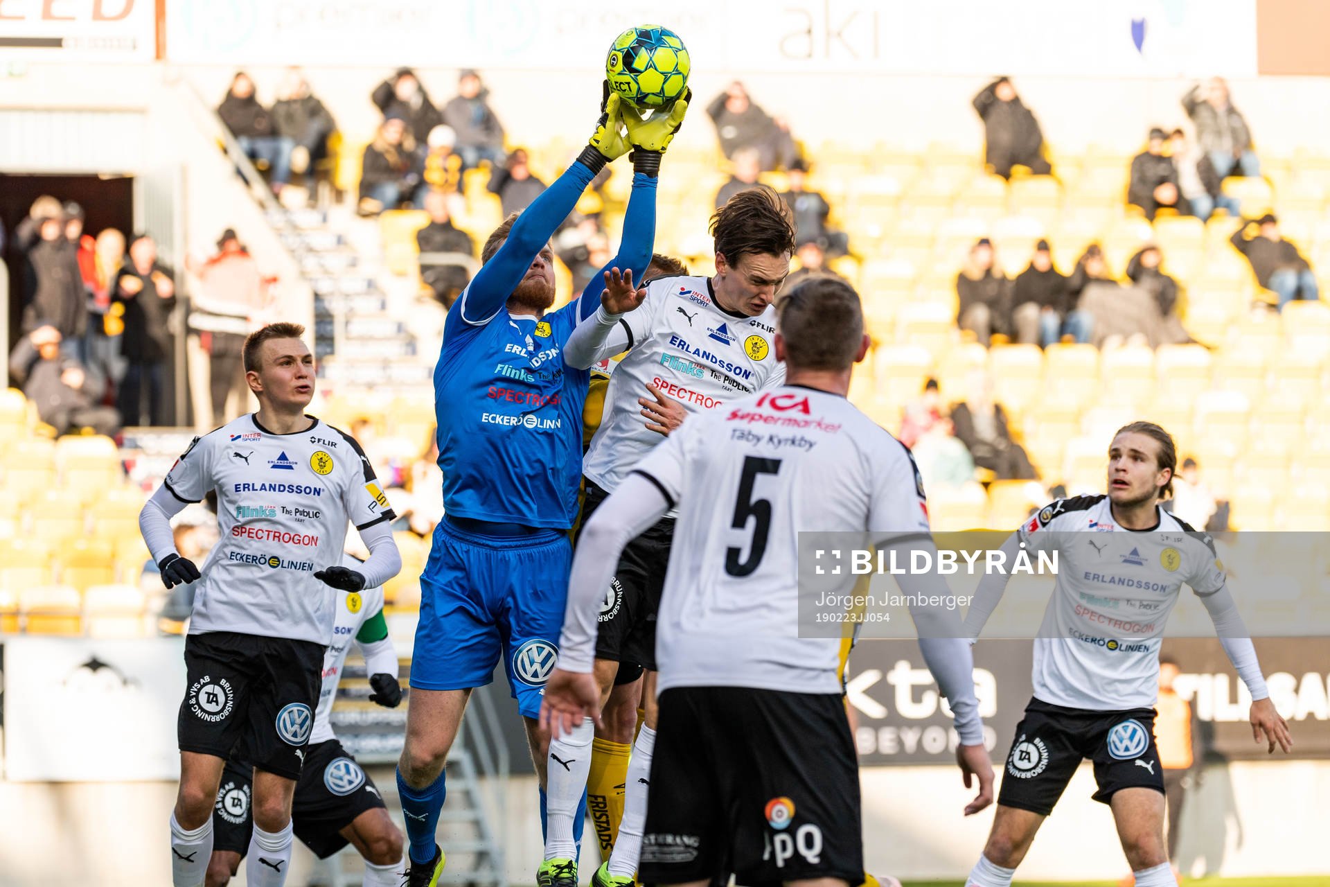 Frejs målvakt Tim Erlandsson