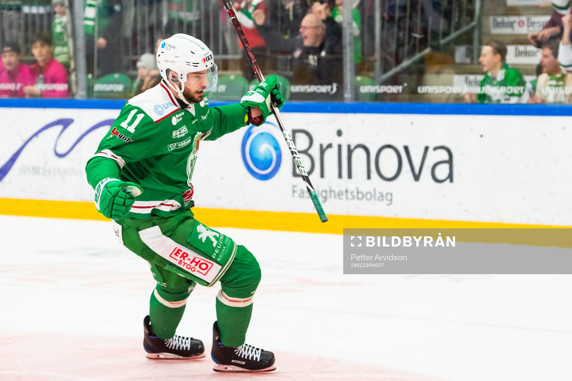 Rögles Mattias Sjögren jublar