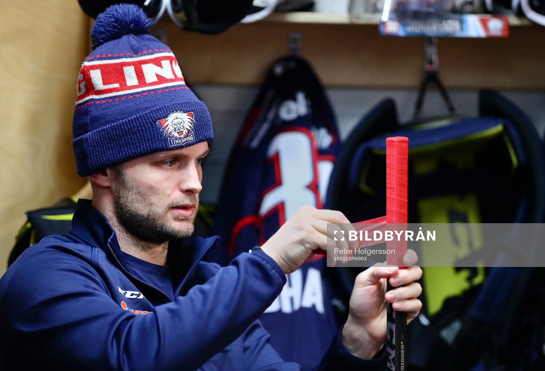 Linköpings Chad Billins före ishockeymatchen i SHL mellan