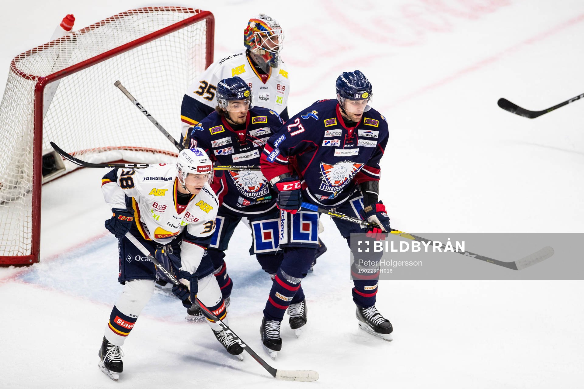 Djurgårdens Olle Alsing och målvakt Robin Jensen