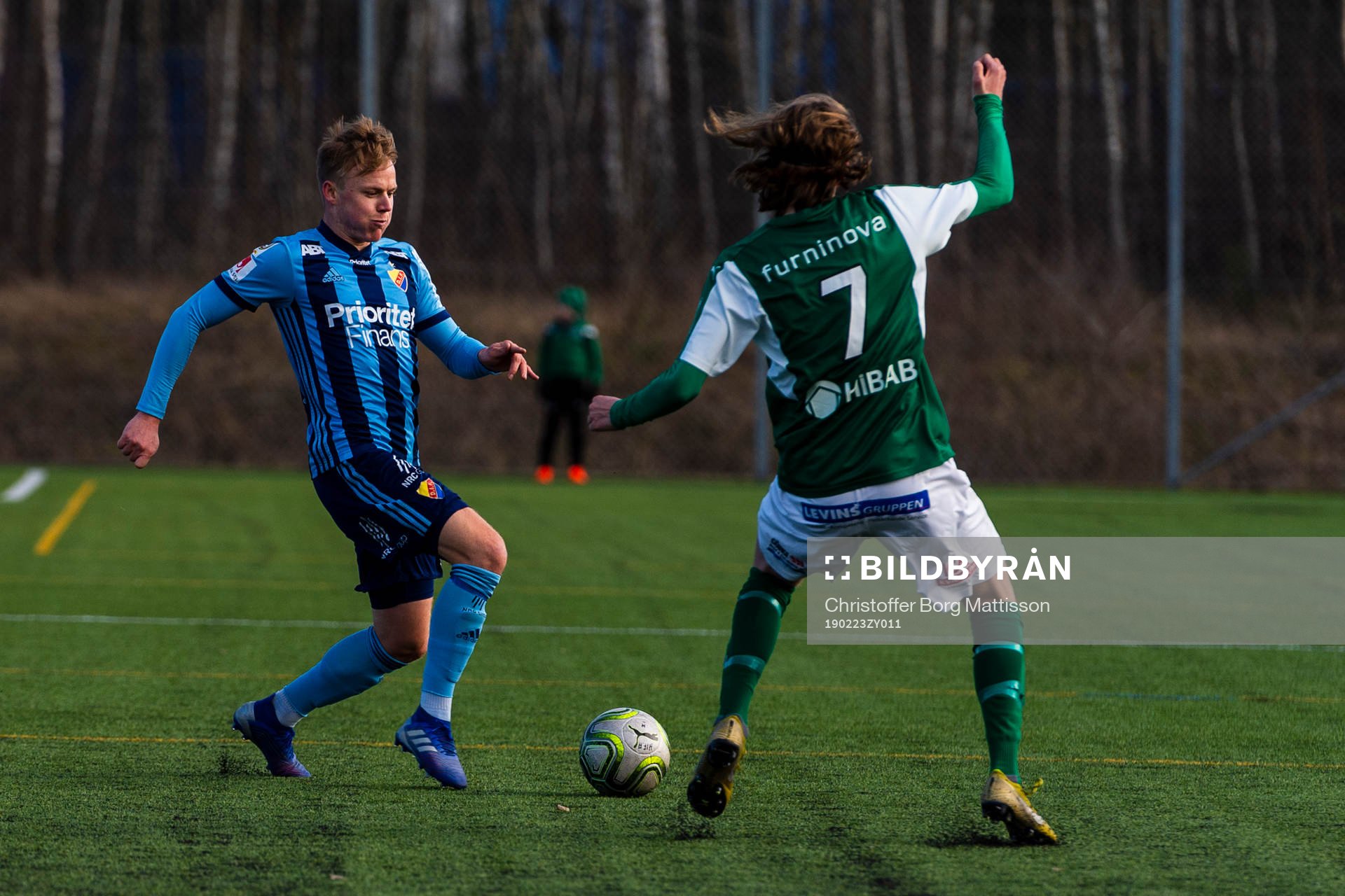 Djurgårdens Elliot Käck och Hässleholms Jonathan Nilsson