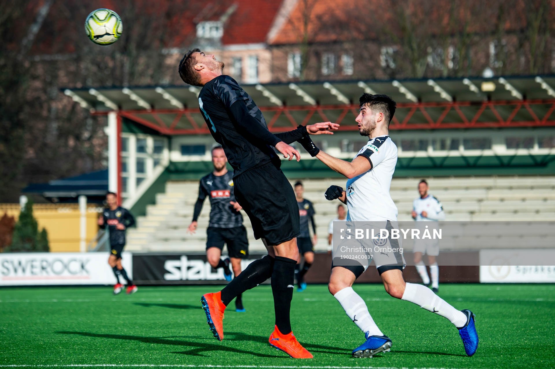 Häckens Johan Hammar mot Rosengårds Ismael Hussein