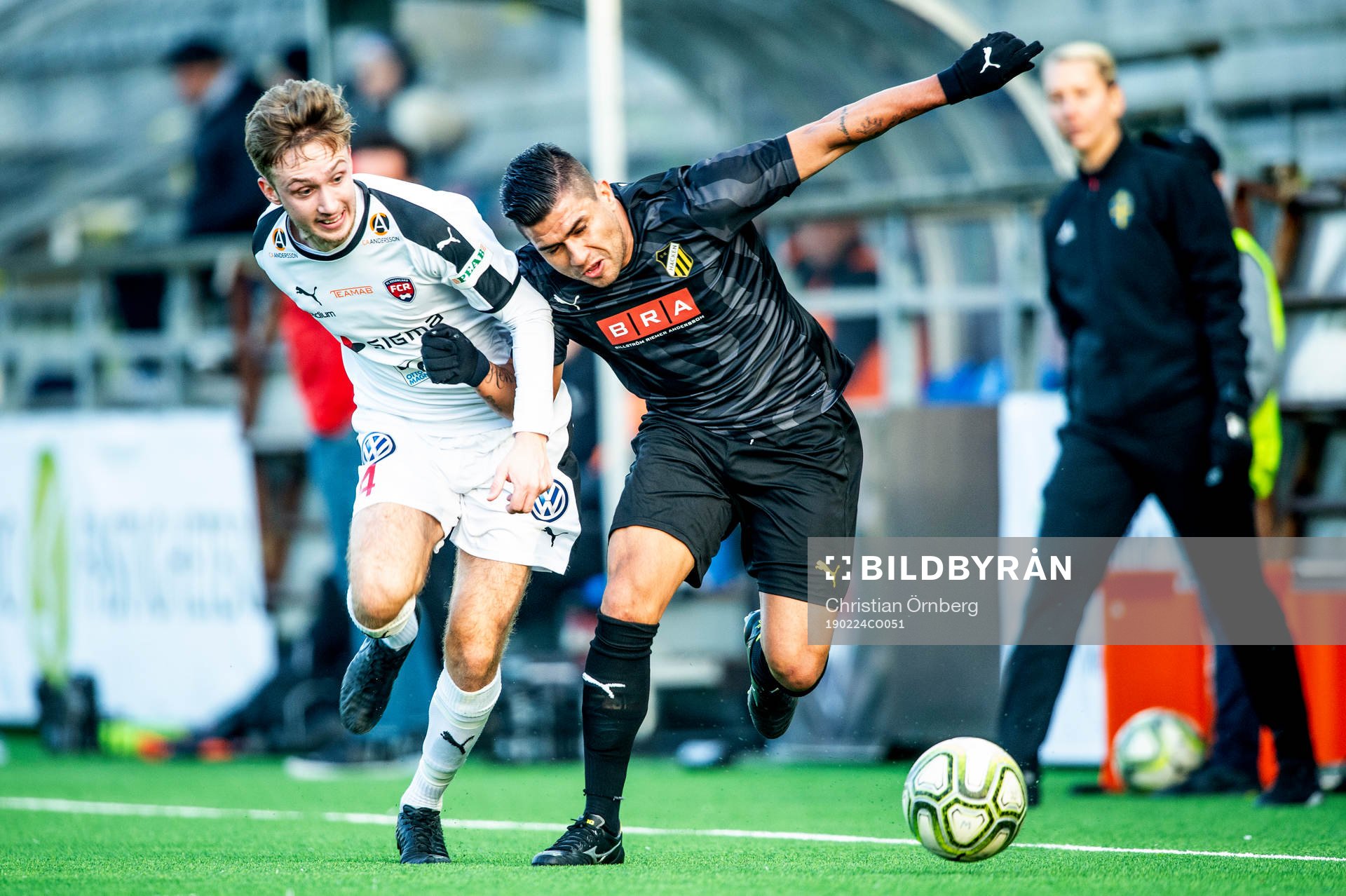 Rosengårds Linus Fridolf mot Häckens Paulo De Oliveira