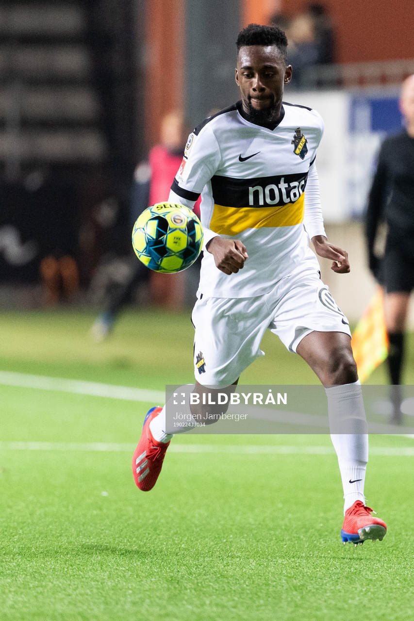 AIKs Heradi Rashidi under fotbollsmatchen i Svenska cupen mellan Norrby och AIK den 24 februari 2019 i Borås.