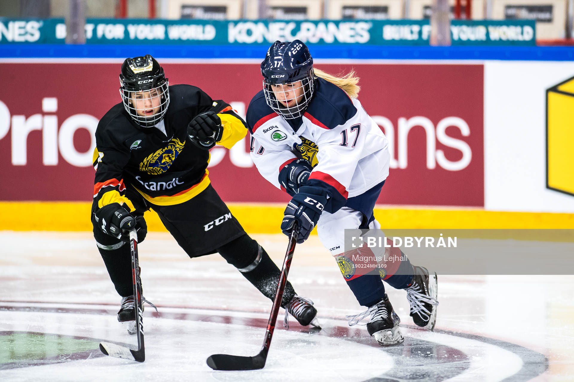 Stockholms Julia Tärnblom  och Södermanlands Alice Wallin