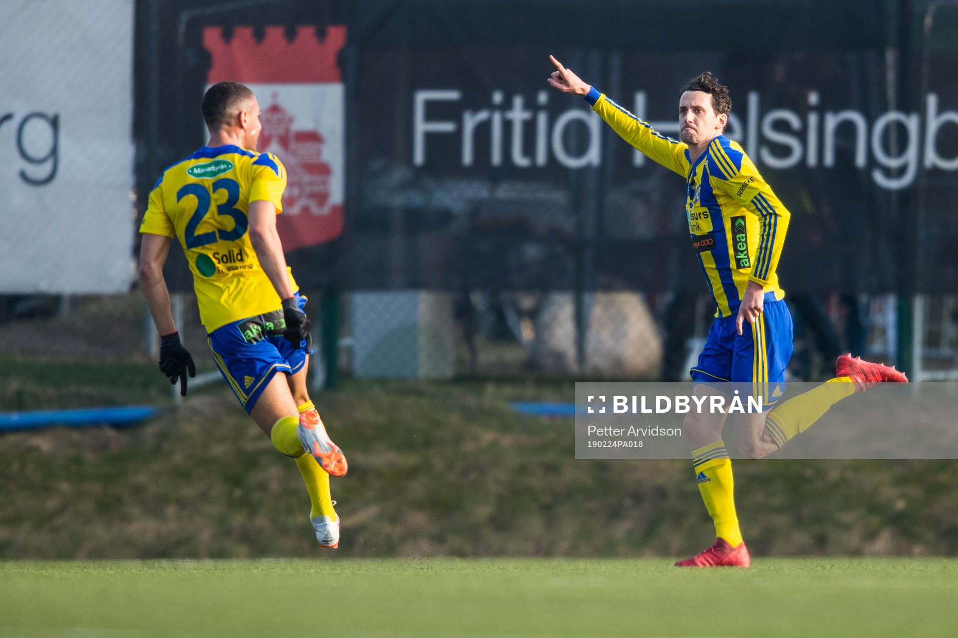 Eskilsminnes Filip Egger jublar