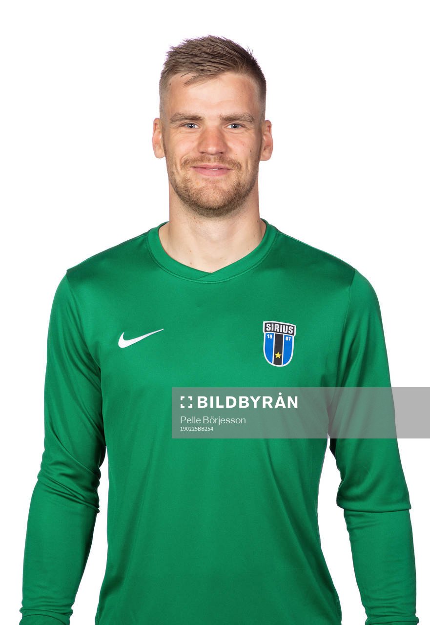 Sirius målvakt Lukas Jonsson
