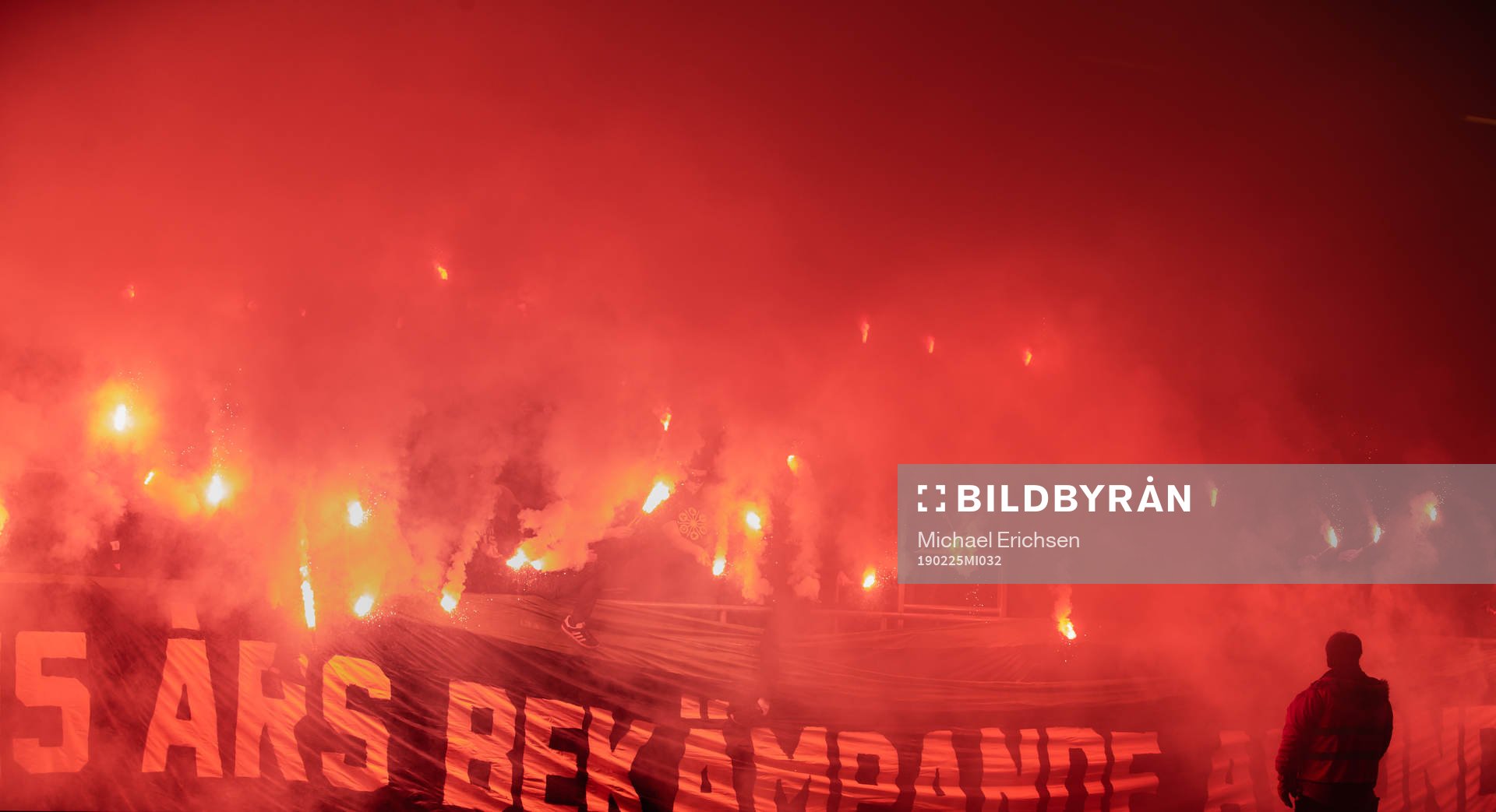 GAIS supportrar med bengaler