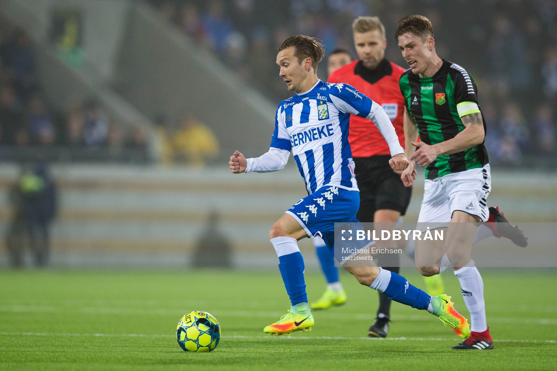 IFK Göteborgs Patrik Karlsson Lagemyr före GAIS Marcus