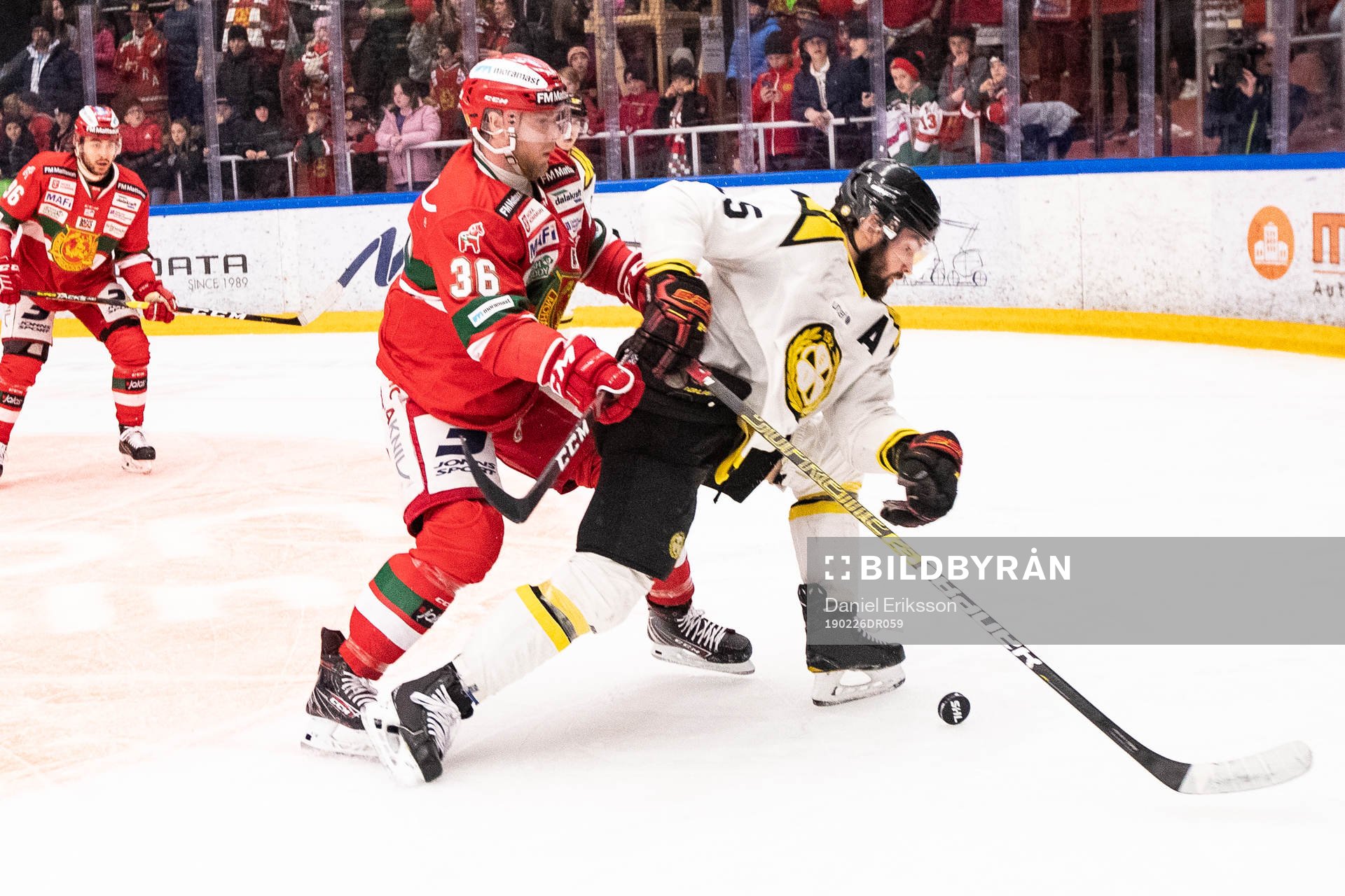 Moras Jonathan Carlsson och Brynäs Simon Bertilsson