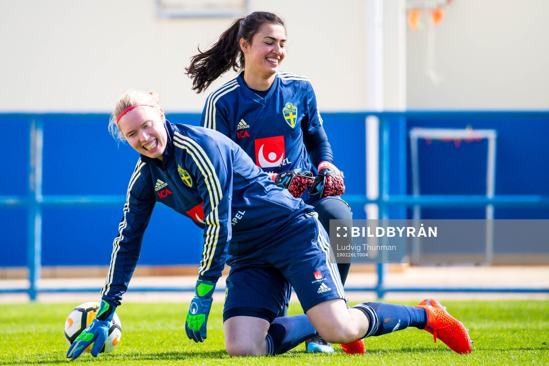 Målvakt Hedvig Lindahl och målvakt Zecira Musovic