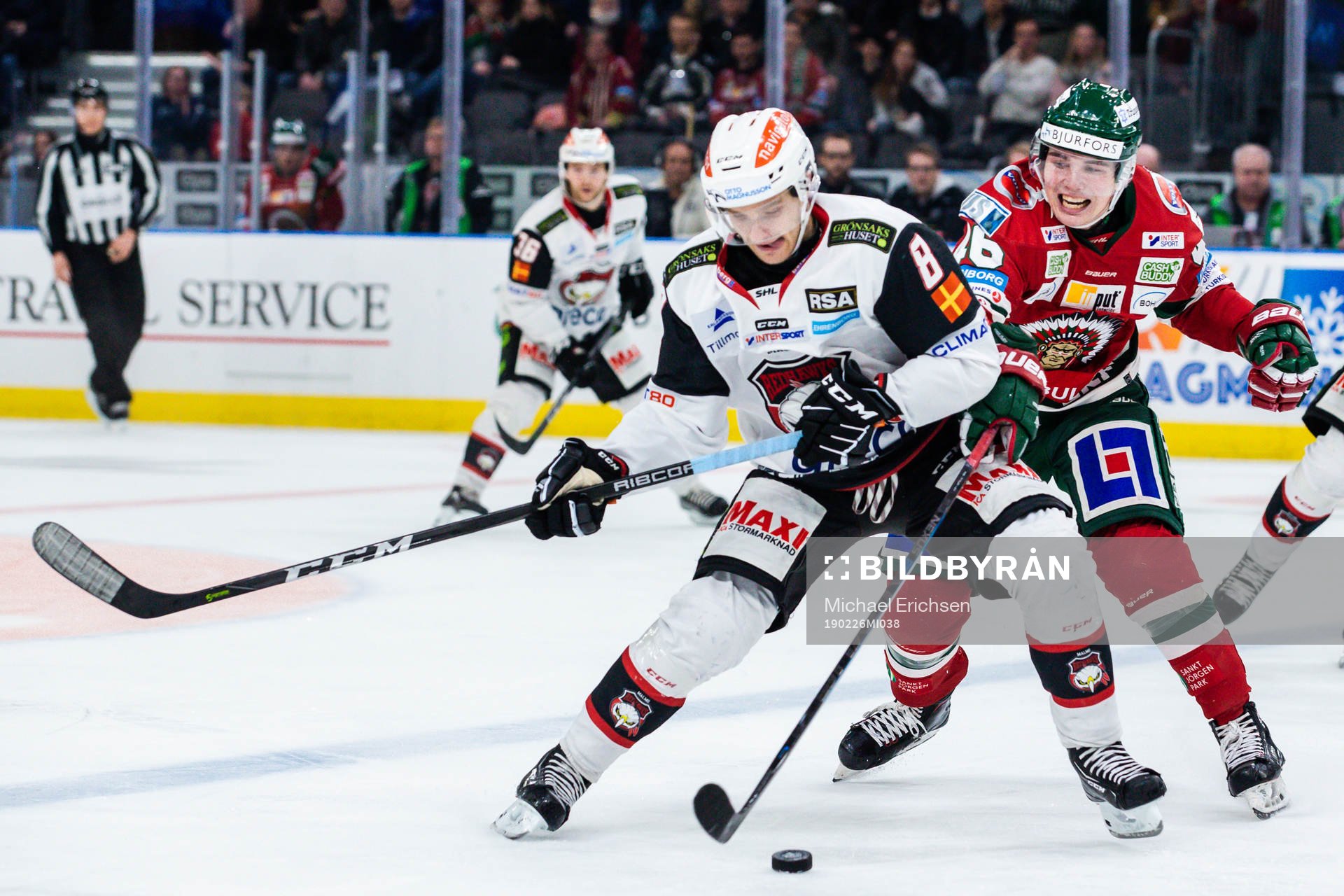 Malmö Redhawks Johan Olofsson och Frölundas Oliwer
