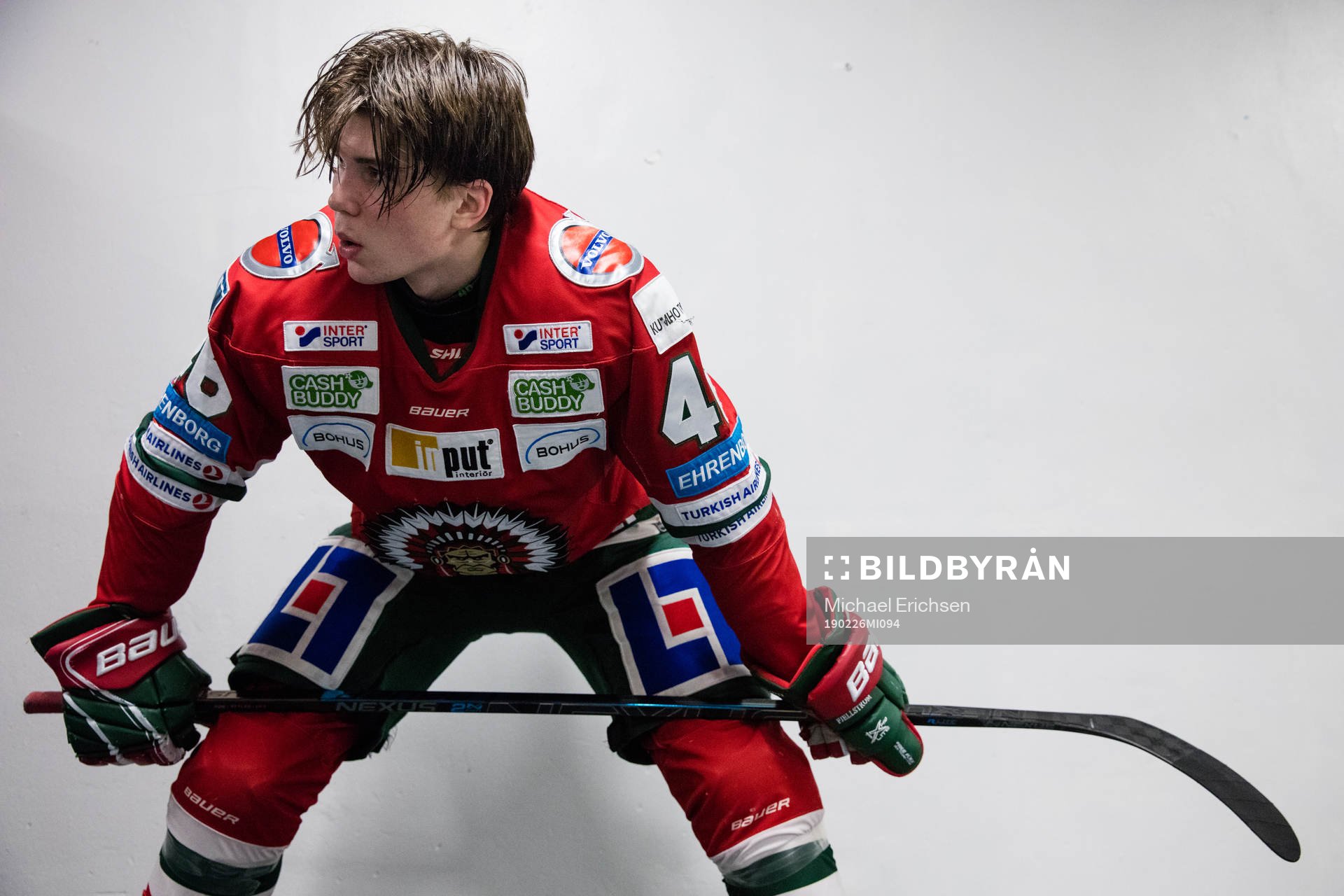 Frölundas Oliwer Fjellström innan ishockeymatchen i SHL