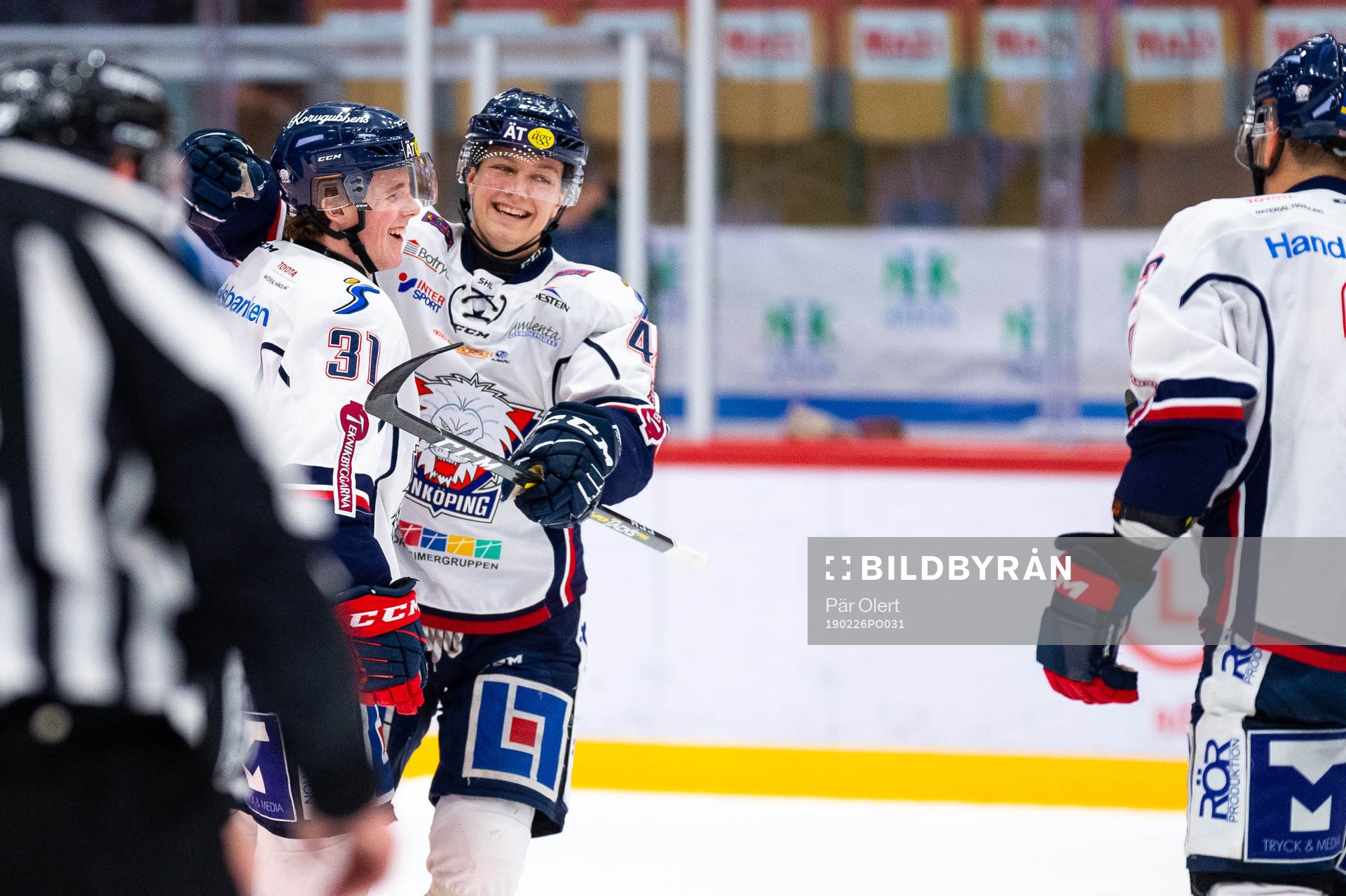 Linköpings Olle Lycksell och Chad Billins jublar