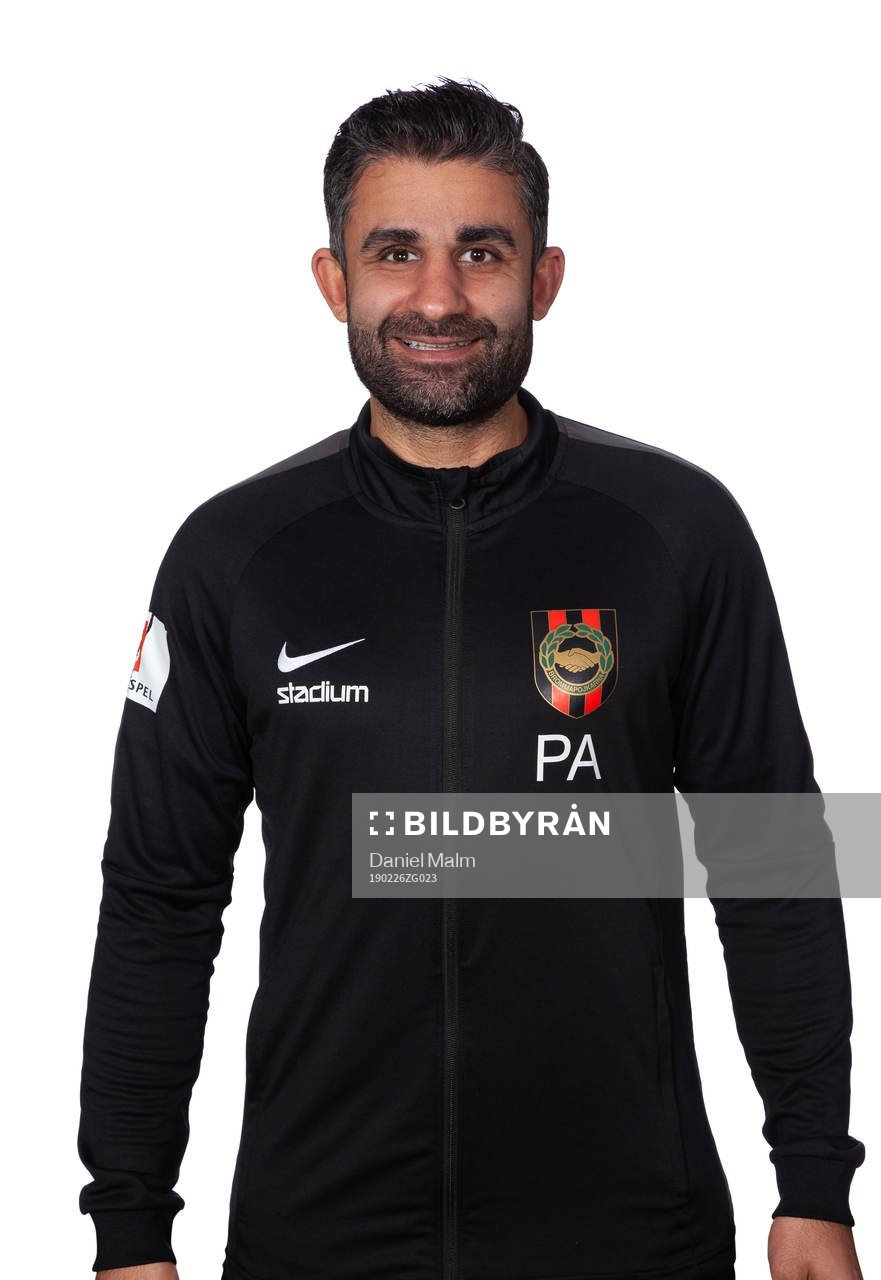 Brommapojkarnas naprapat Peyman Adabi