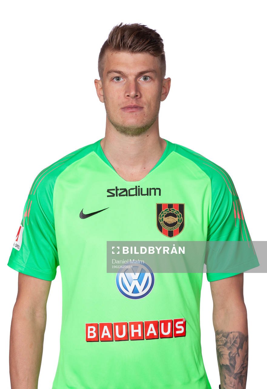 Brommapojkarnas målvakt Hampus Elgán