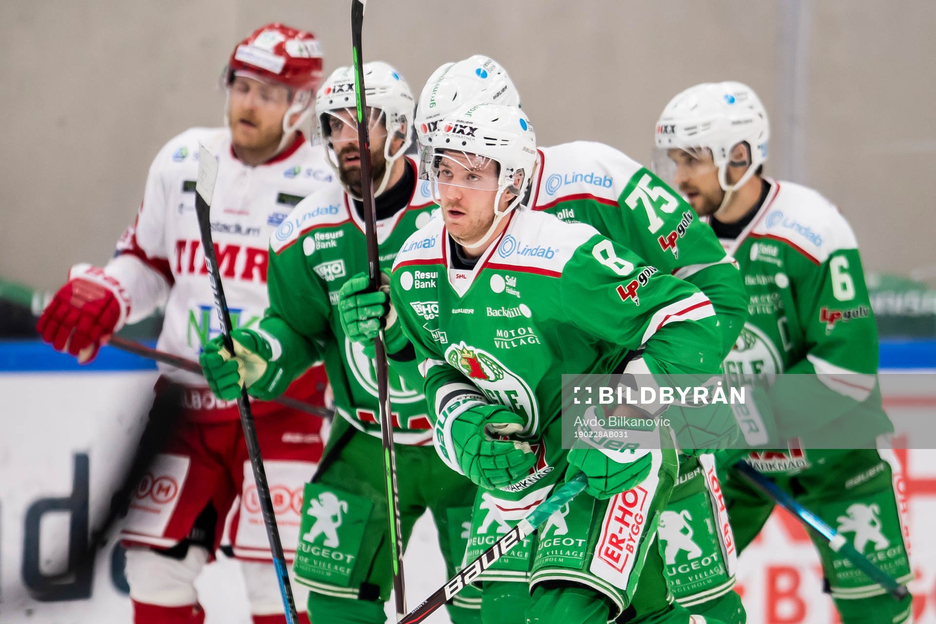 Rögles Linus Sandin jublar