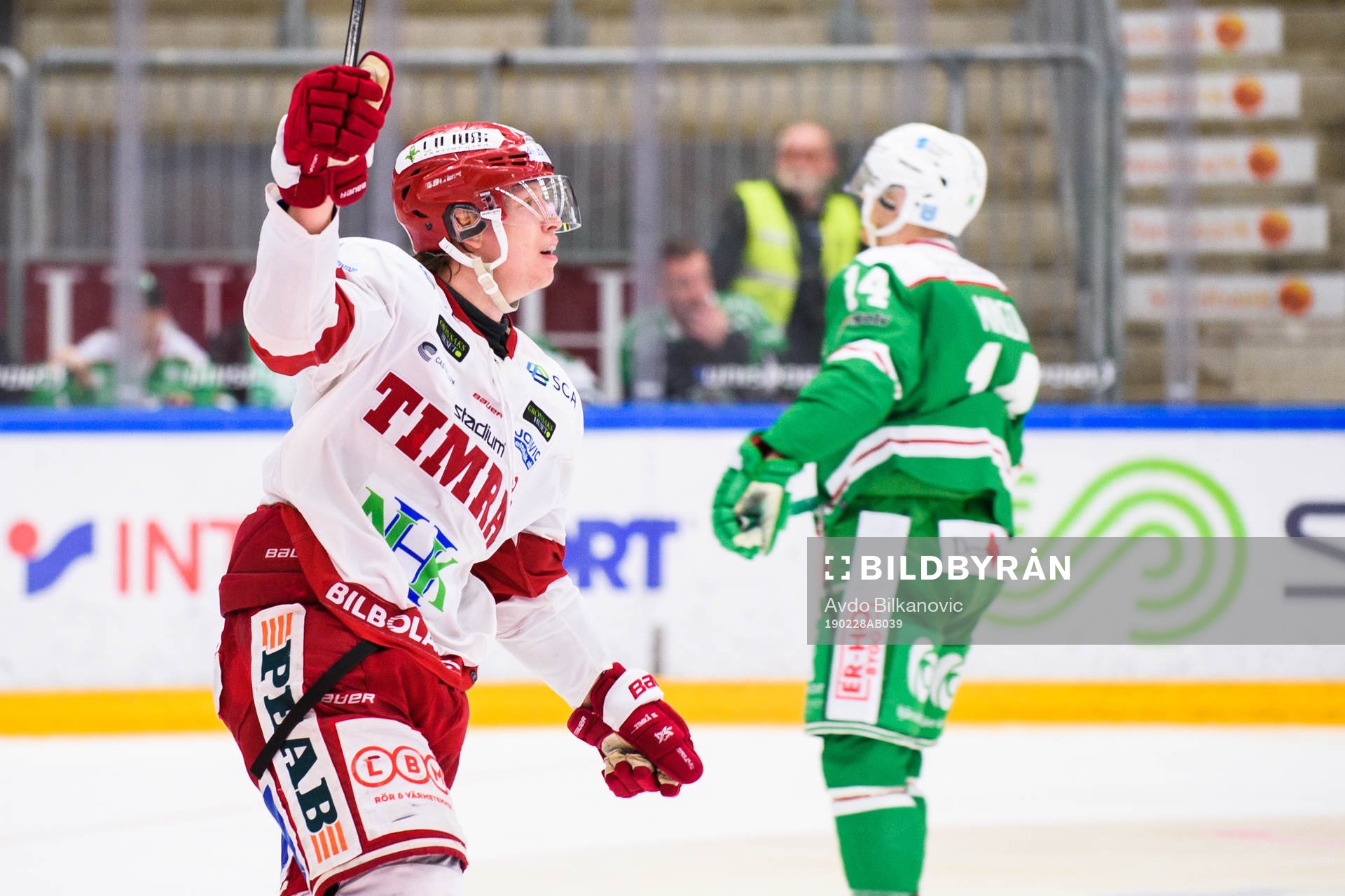 Timrås Vilmos Gallo jublar