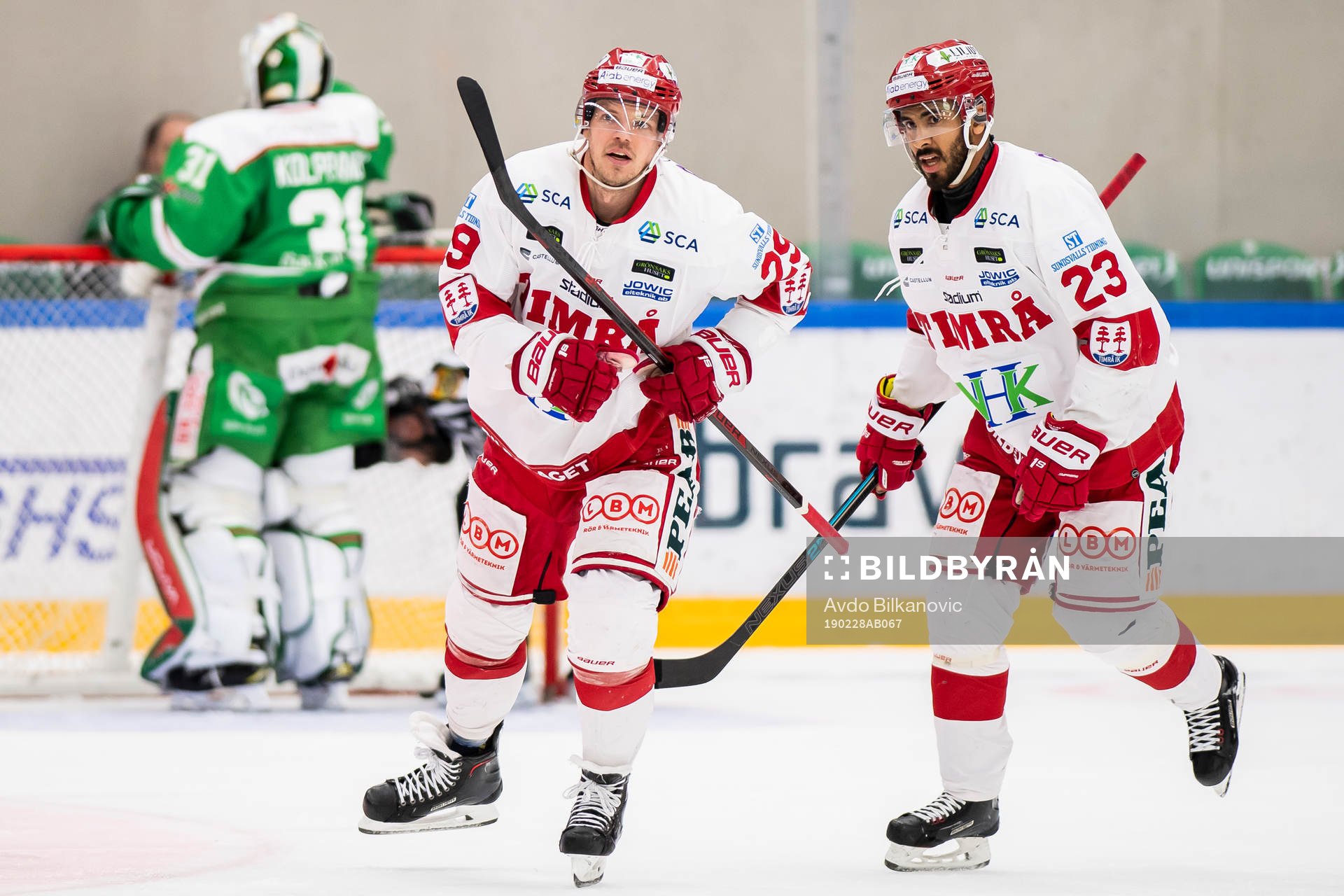 Timrås Morten Madsen och Jeremy Boyce jublar