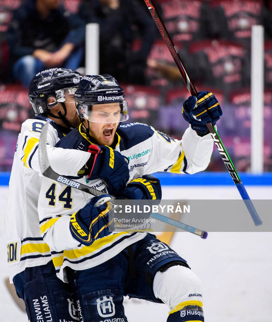 s Mikko Lehtonen jublar